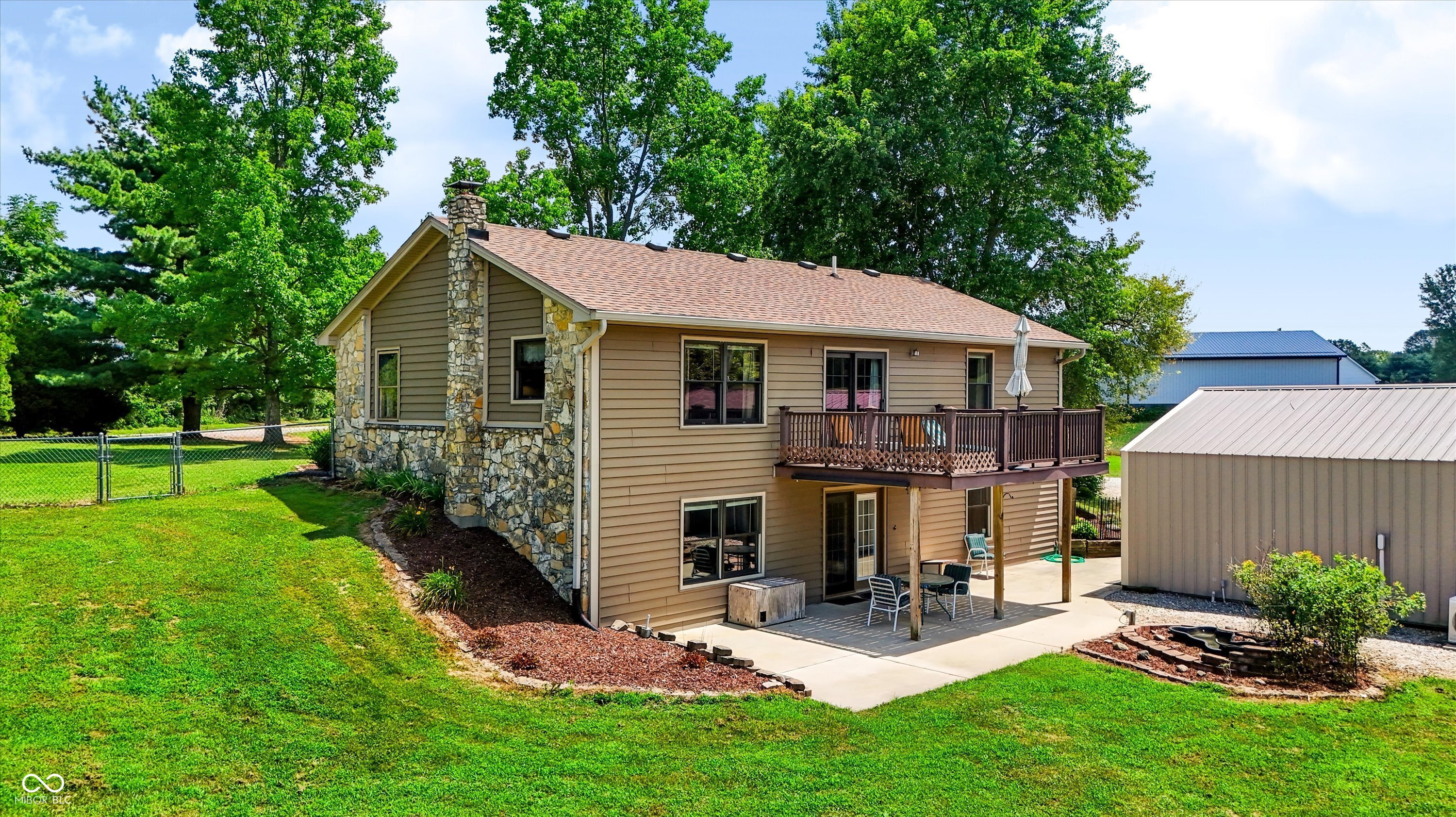 6982 S 125 W, Trafalgar, IN, 46181 photo 4 of 96