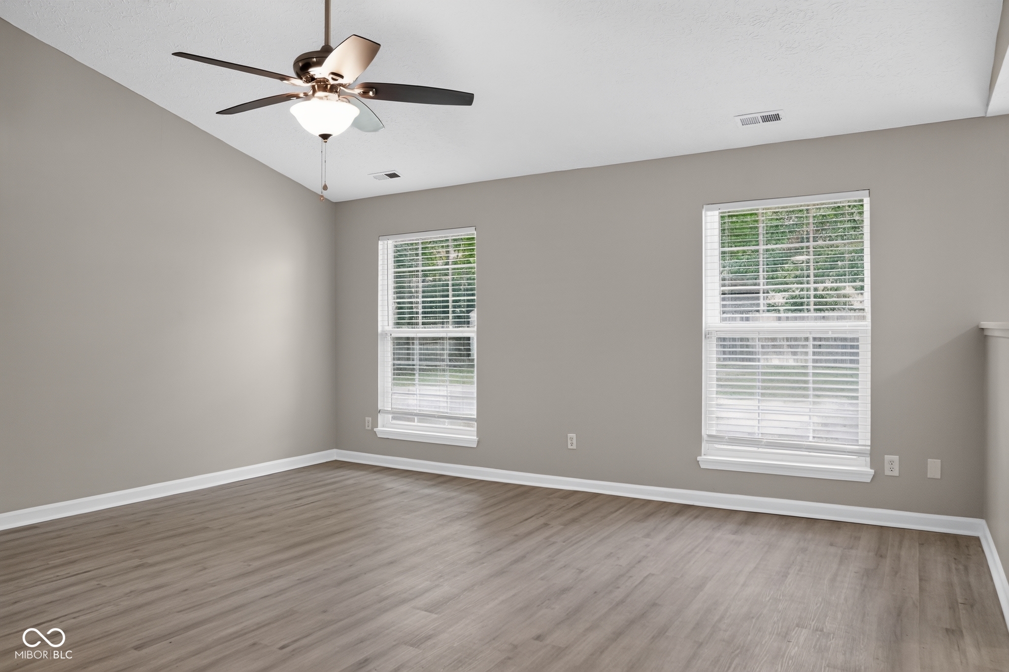11326 Cherry Lake Way, Indianapolis, IN, 46235 photo 4 of 15