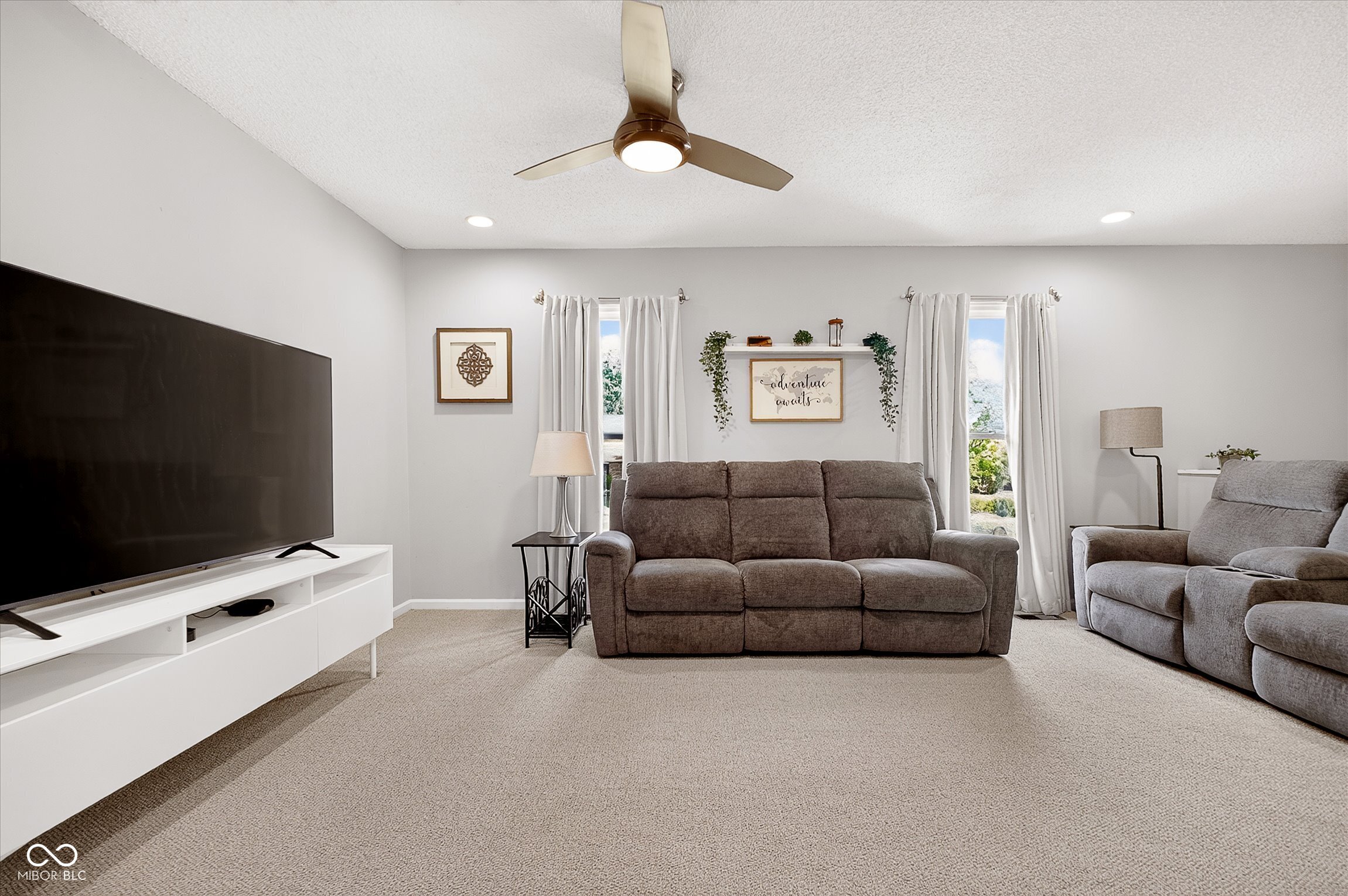 8205 Castleton Boulevard, Indianapolis, IN, 46256 photo 4 of 40
