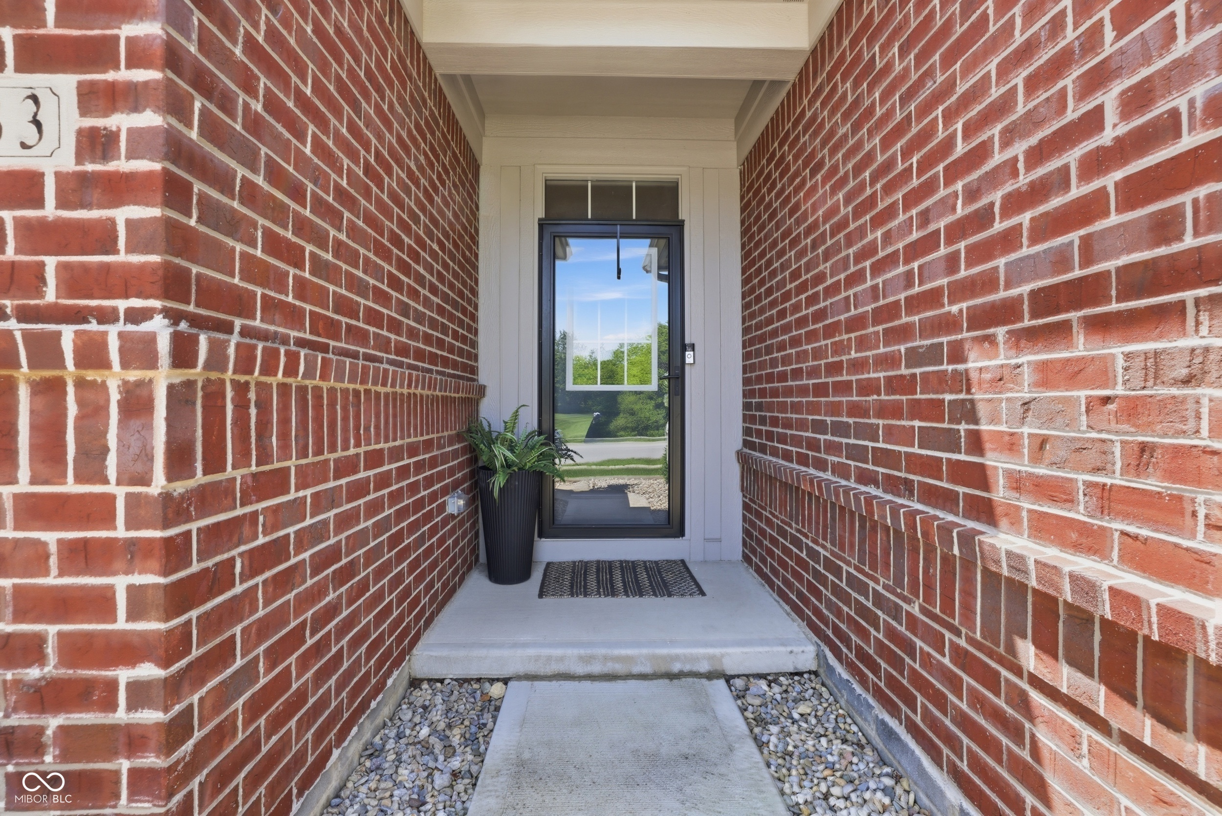 16333 Sedalia Drive, Fishers, IN, 46040 photo 4 of 38