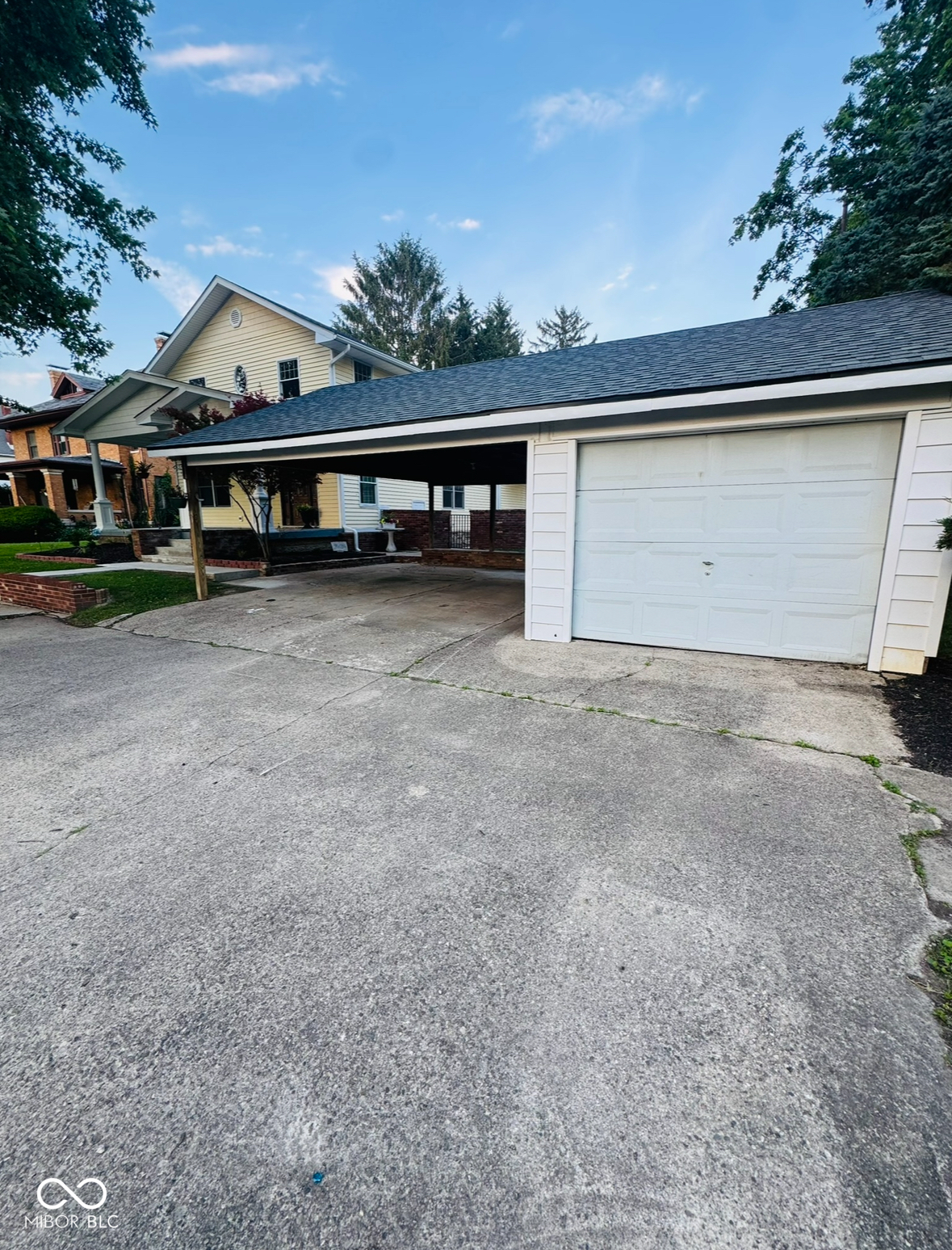 816 N Harrison, Rushville, IN, 46173 photo 4 of 45