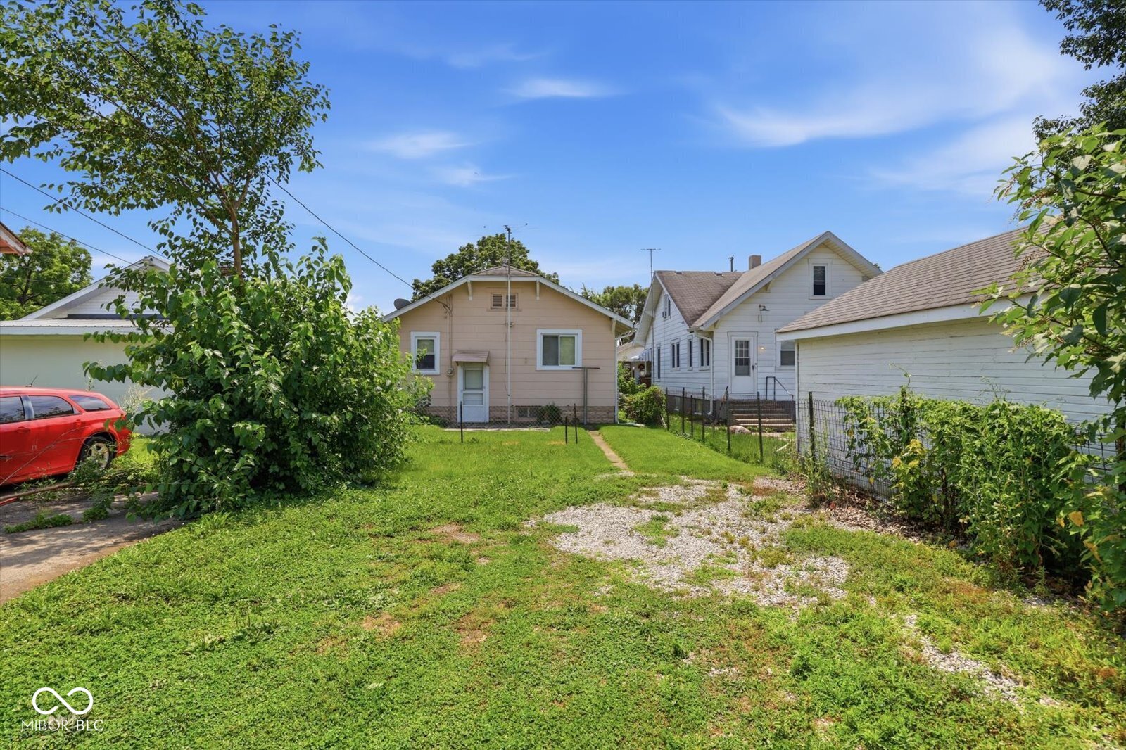 106 4th Street, Shelbyville, IN, 46176 photo 4 of 25