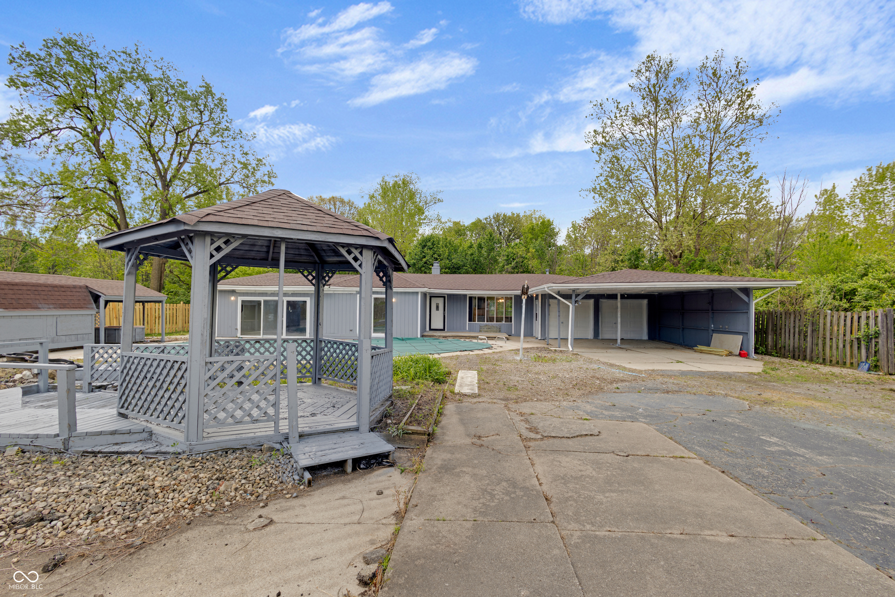 2525 E Jackson Street, Muncie, IN, 47303 photo 4 of 31