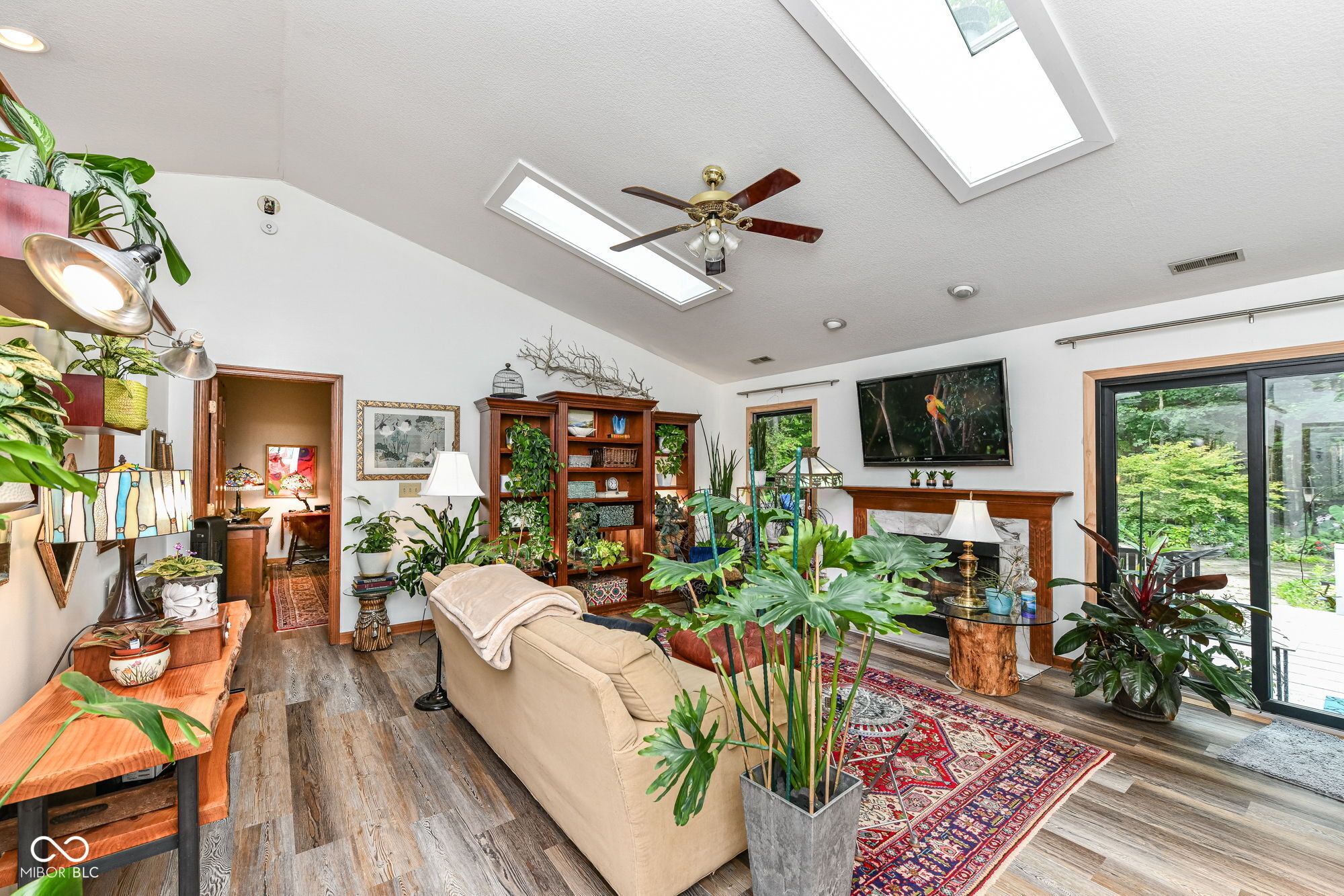11157 Clearspring Way, Indianapolis, IN, 46239 photo 4 of 30