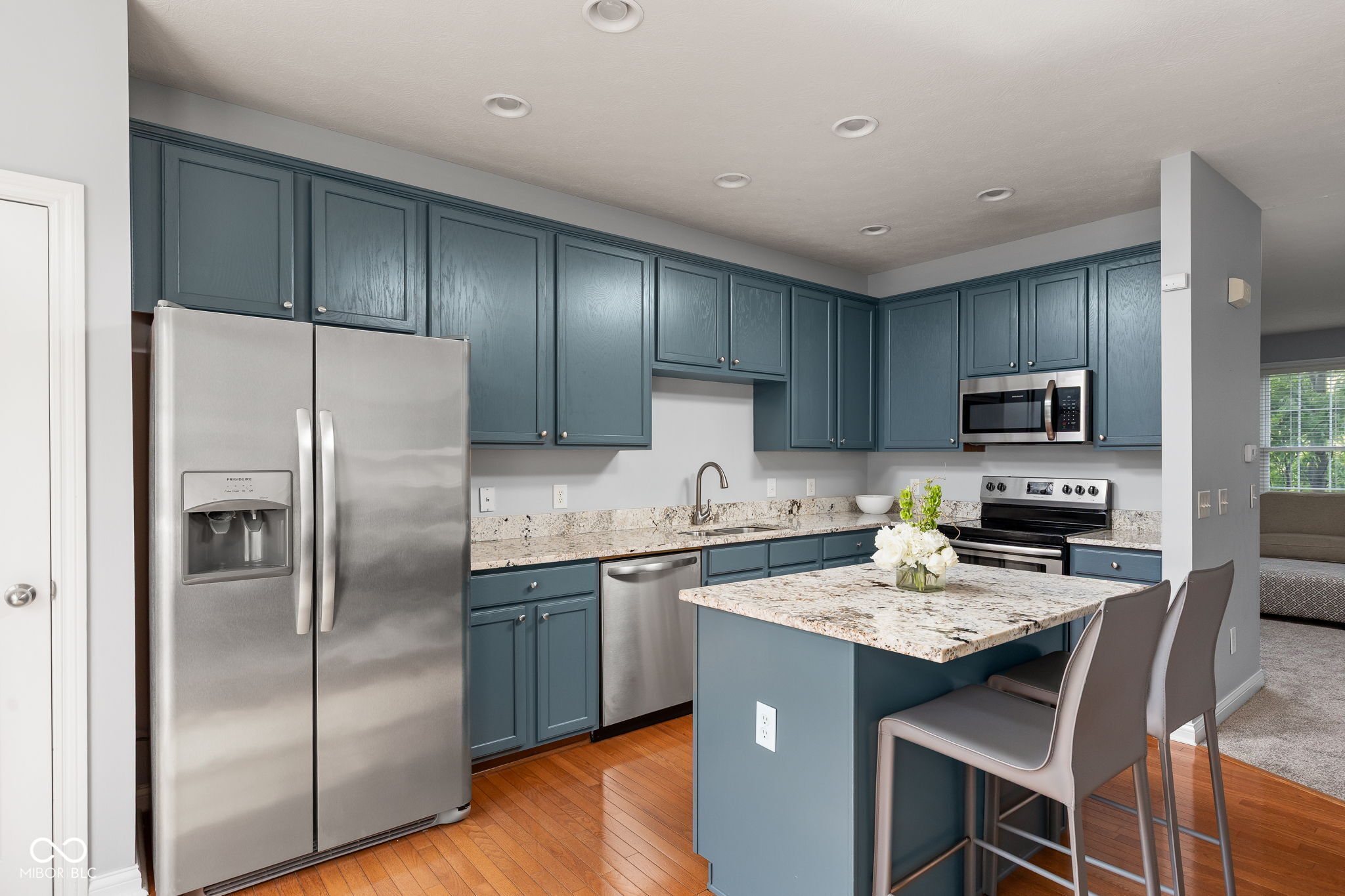 8629 N Meridian Street, Indianapolis, IN, 46260 photo 4 of 21