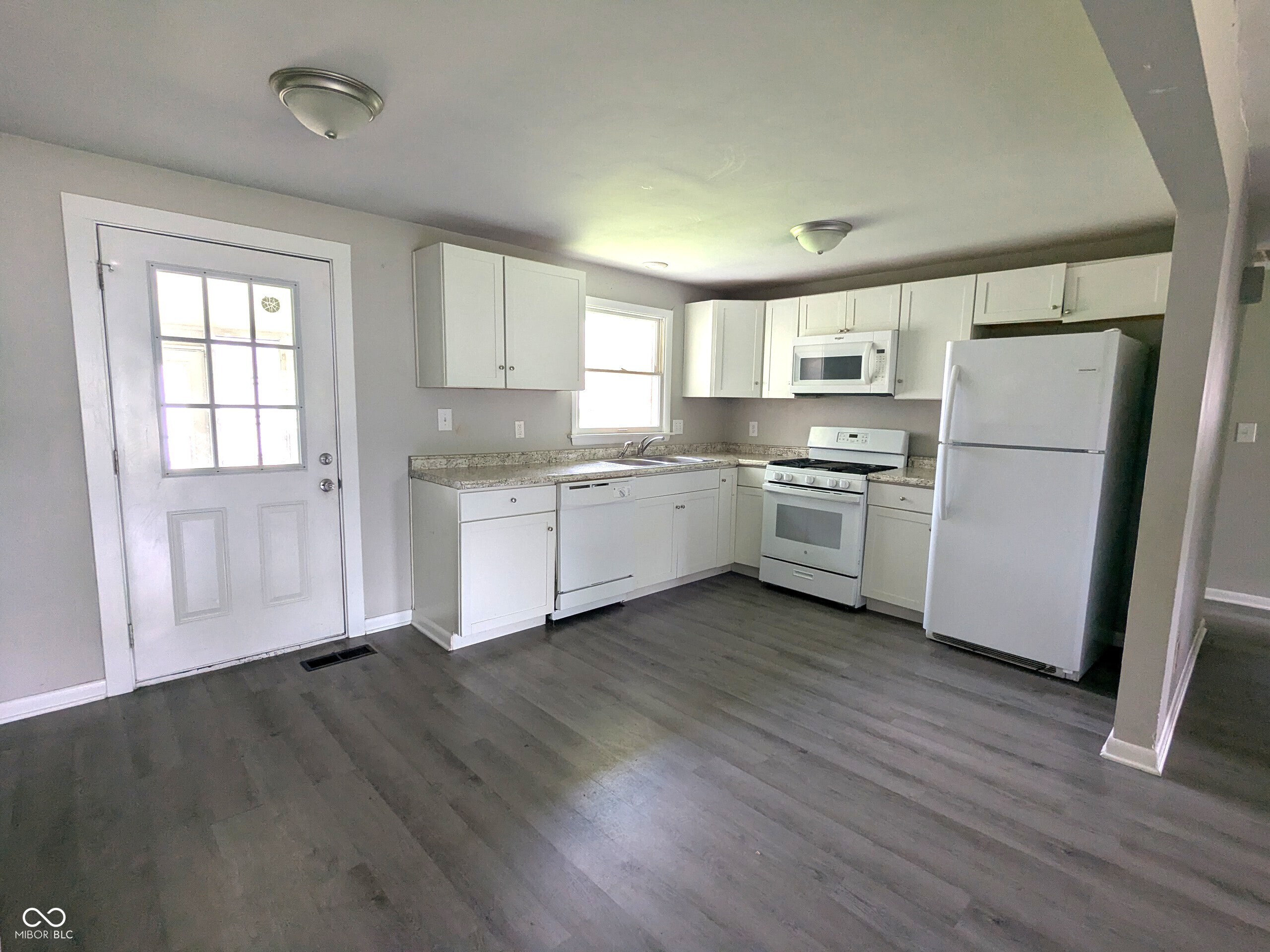 6733 S Cross Street, Pendleton, IN, 46064 photo 4 of 16