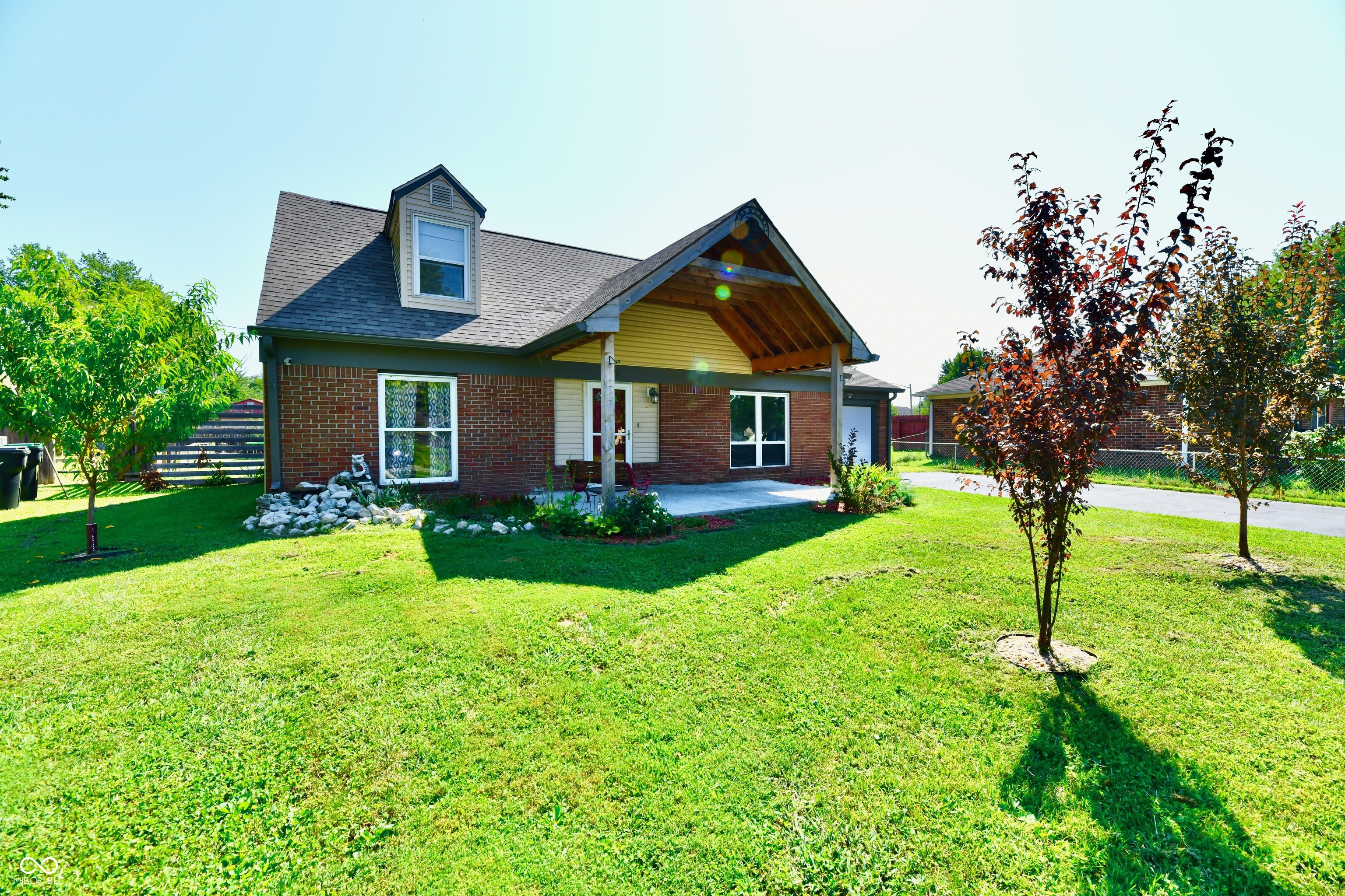 259 Forum Drive, Whiteland, IN, 46184 photo 4 of 50