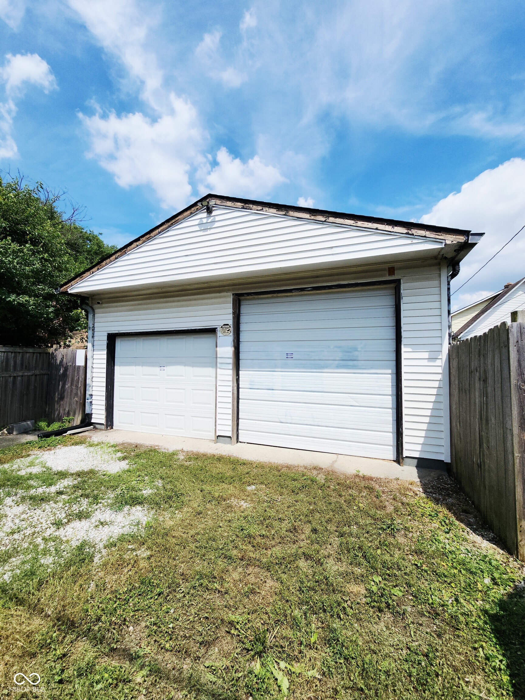 538 N Goodlet Avenue, Indianapolis, IN, 46222 photo 4 of 36