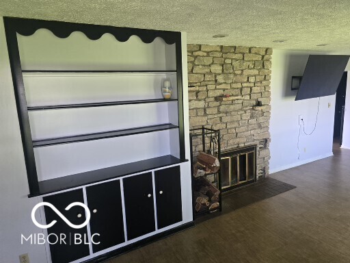 712 E Main Street, Milroy, IN, 46156 photo 4 of 27