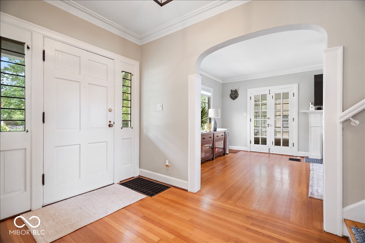 5420 N Delaware Street, Indianapolis, IN, 46220 photo 4 of 51
