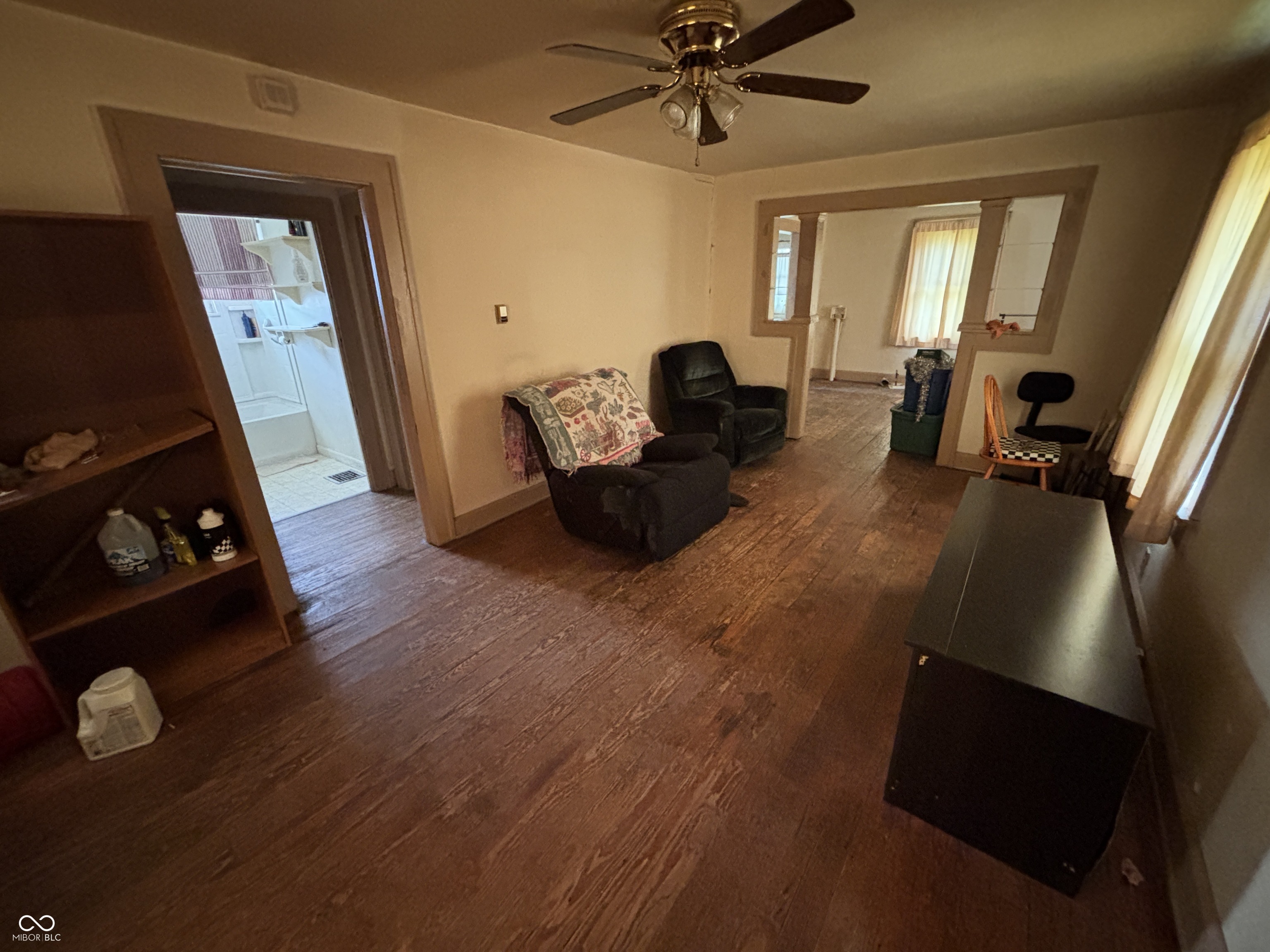 319 S Dearborn Street, Indianapolis, IN, 46201 photo 4 of 11