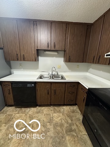 8001 Xenia Drive, Indianapolis, IN, 46227 photo 4 of 14