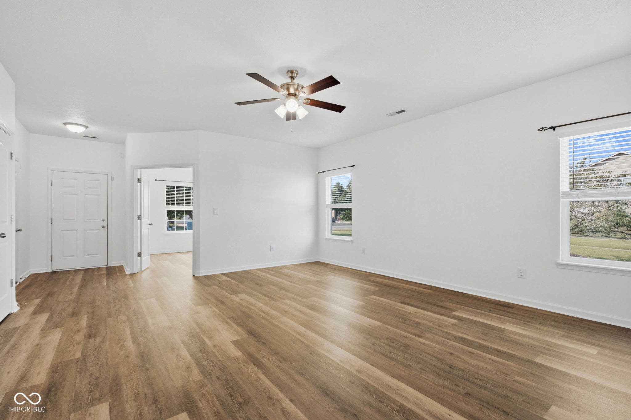 15270 Atkinson, Noblesville, IN, 46060 photo 4 of 34