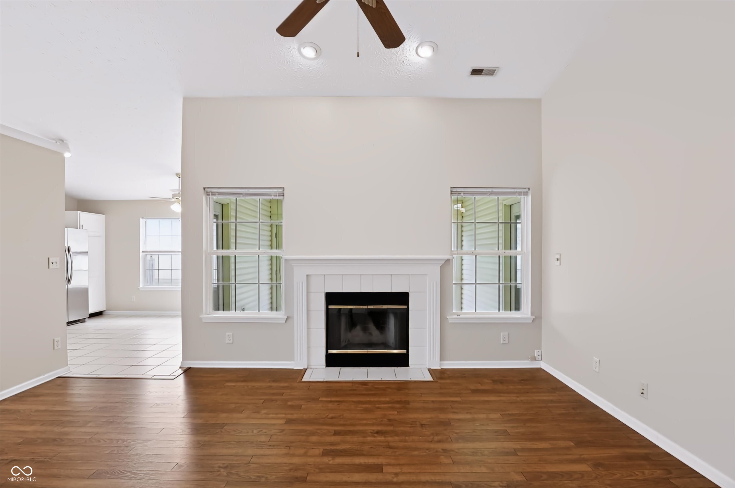 10348 Northbrook Drive, Fishers, IN, 46038 photo 4 of 23