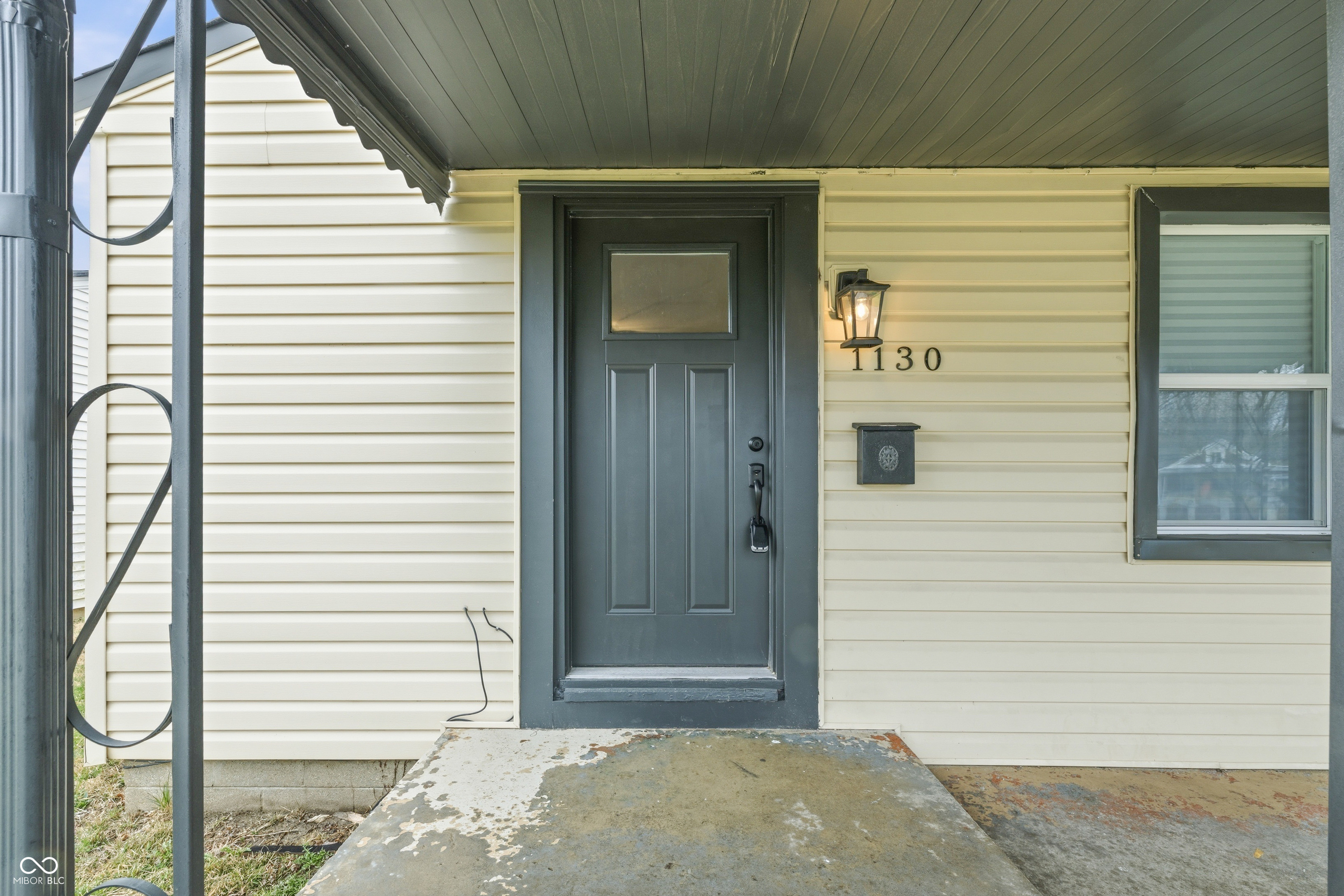 1130 N Exeter Avenue, Indianapolis, IN, 46222 photo 4 of 18