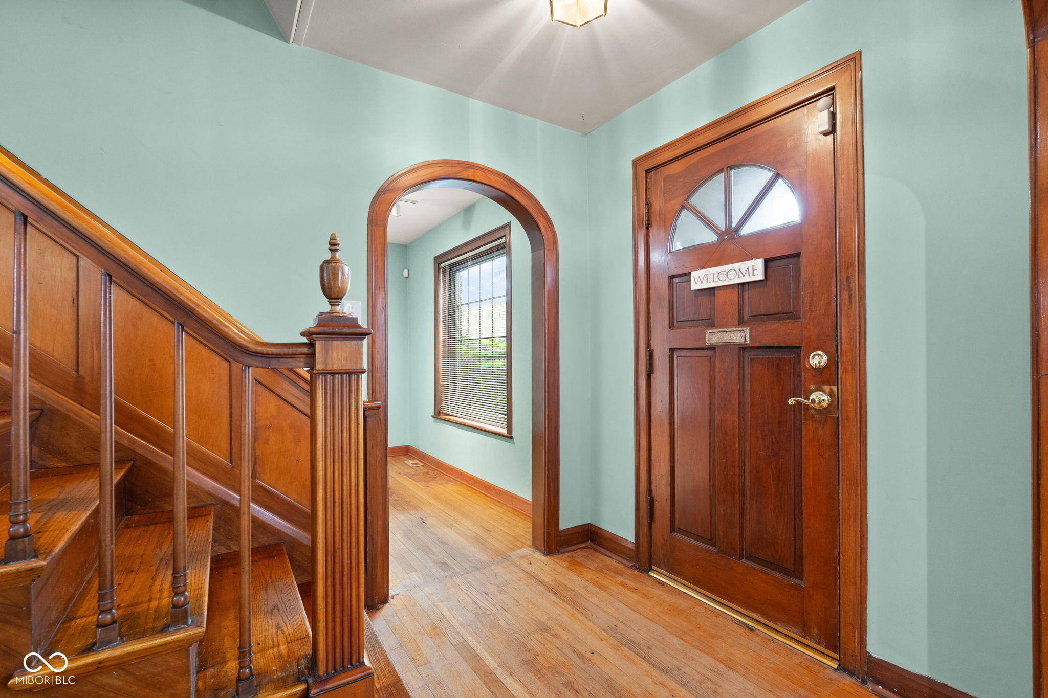 1302 E 10th Street, Jeffersonville, IN, 47130 photo 4 of 83