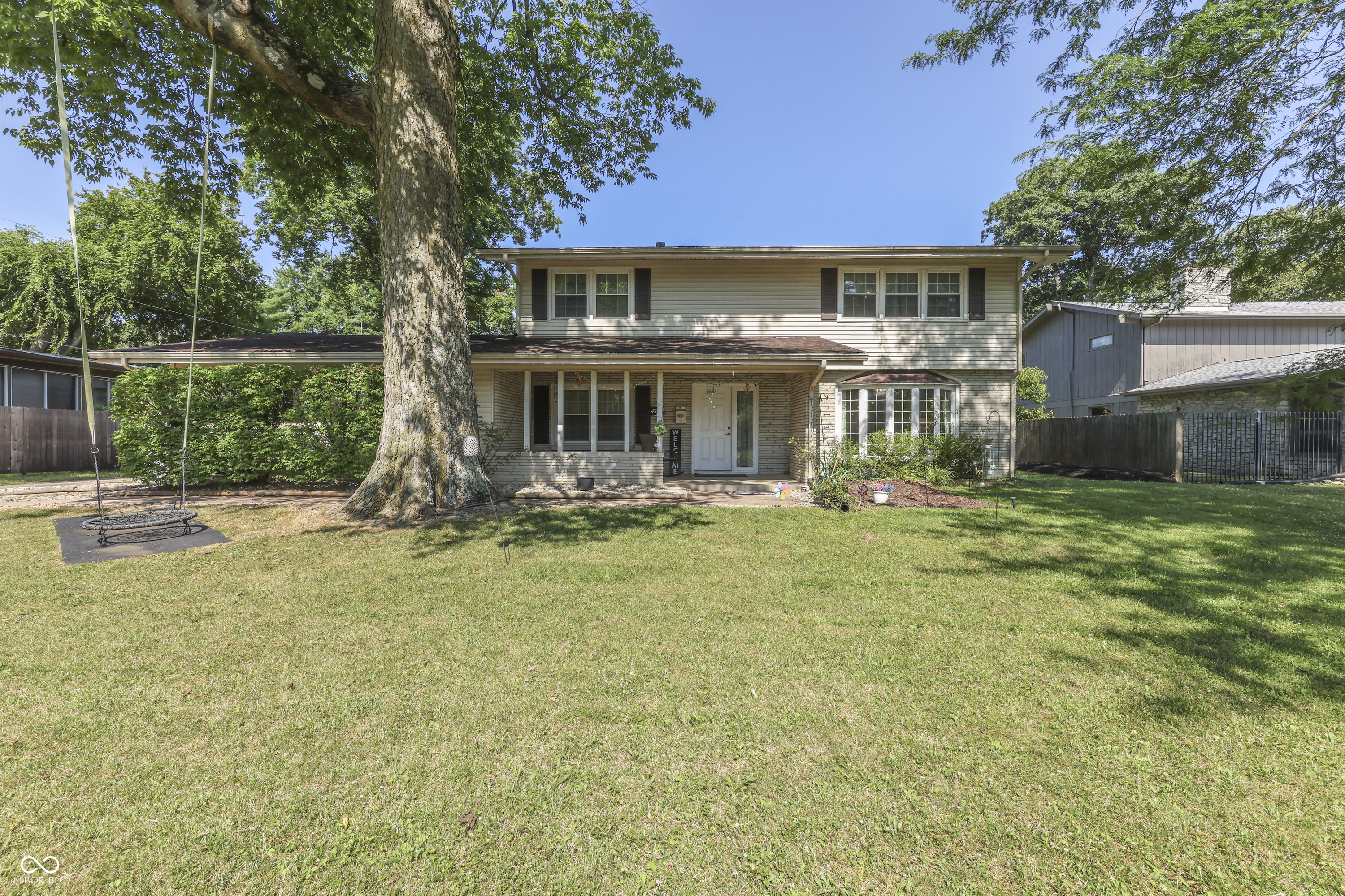 4206 Ridgeway Avenue, Columbus, IN, 47203 photo 4 of 71