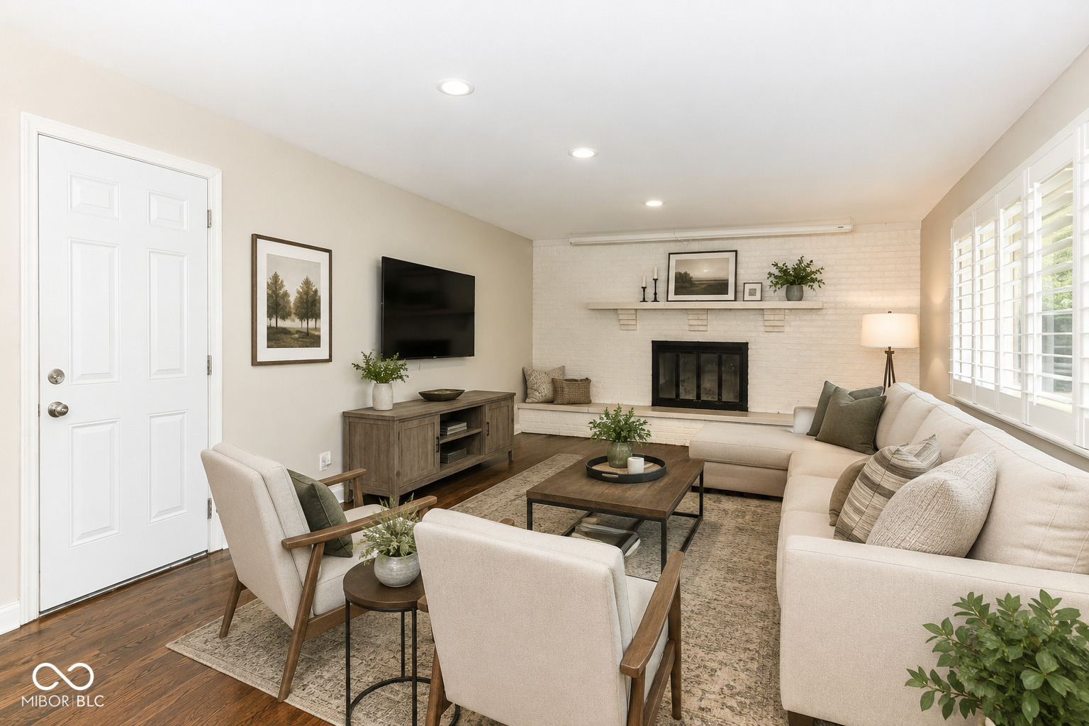 8245 Palmetto Lane, Indianapolis, IN, 46217 photo 4 of 20