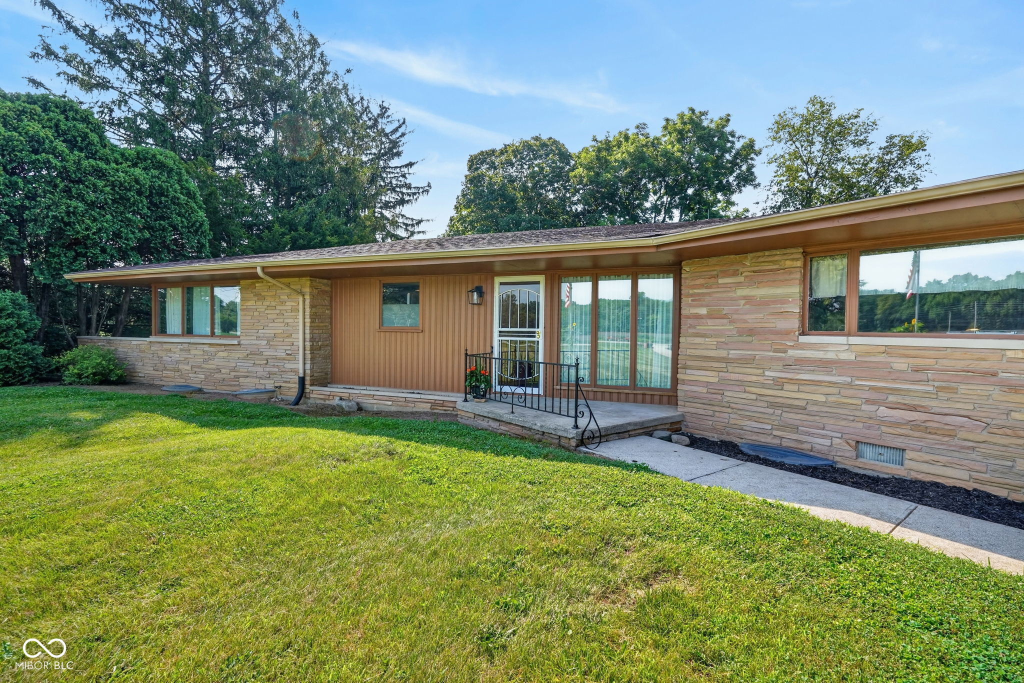 1220 S State Road 67, Pendleton, IN, 46064 photo 4 of 67