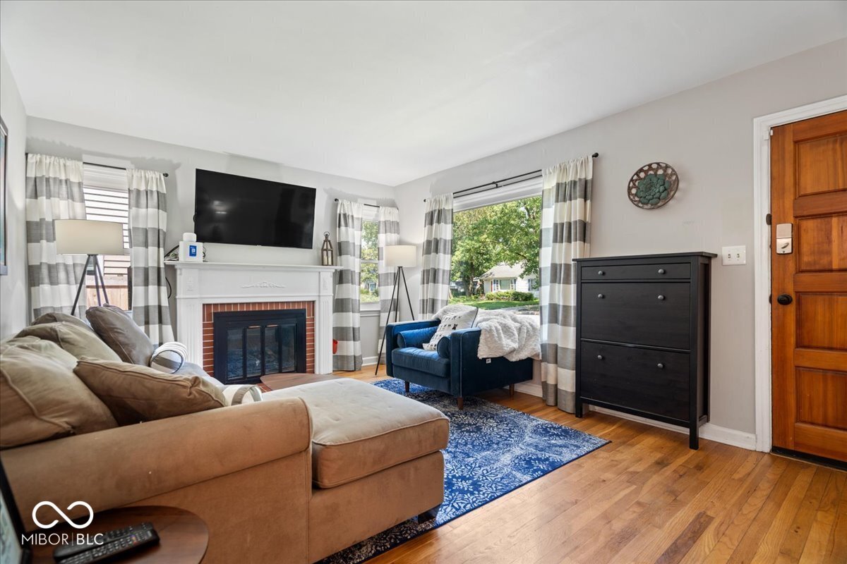 2515 E 58th Street, Indianapolis, IN, 46220 photo 4 of 32