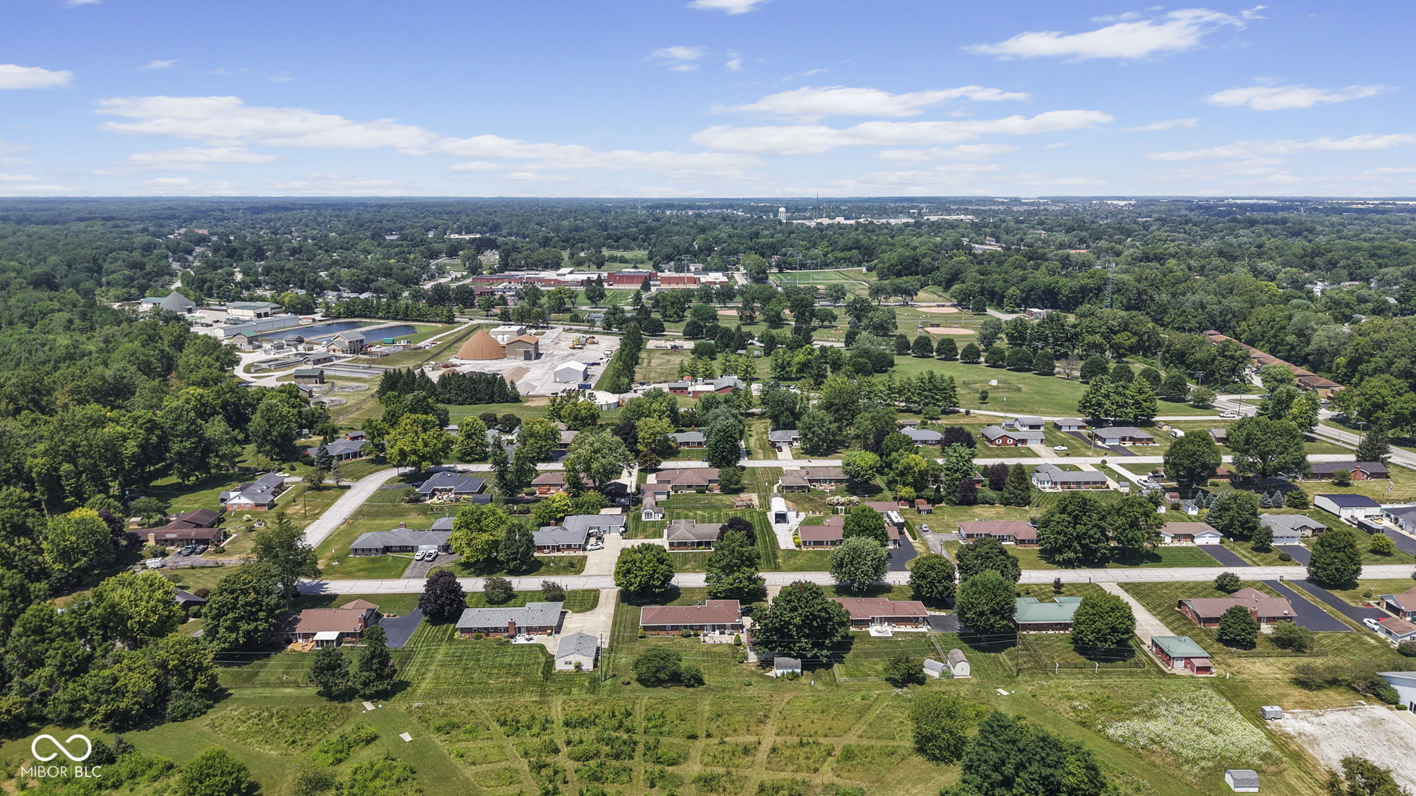 885 Broadway North Drive, Plainfield, IN, 46168 photo 4 of 64
