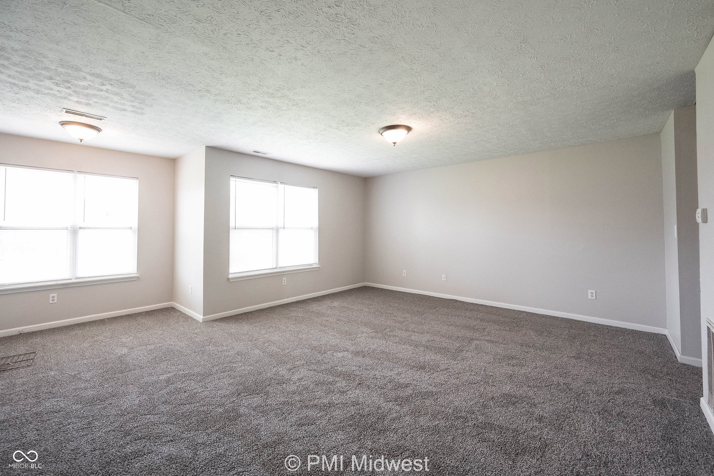 542 Fisher Creek Drive, Indianapolis, IN, 46239 photo 4 of 29