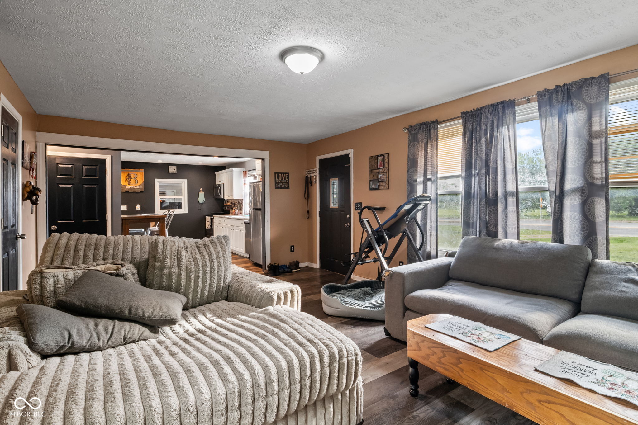 6461 Madison Avenue, Indianapolis, IN, 46227 photo 4 of 32