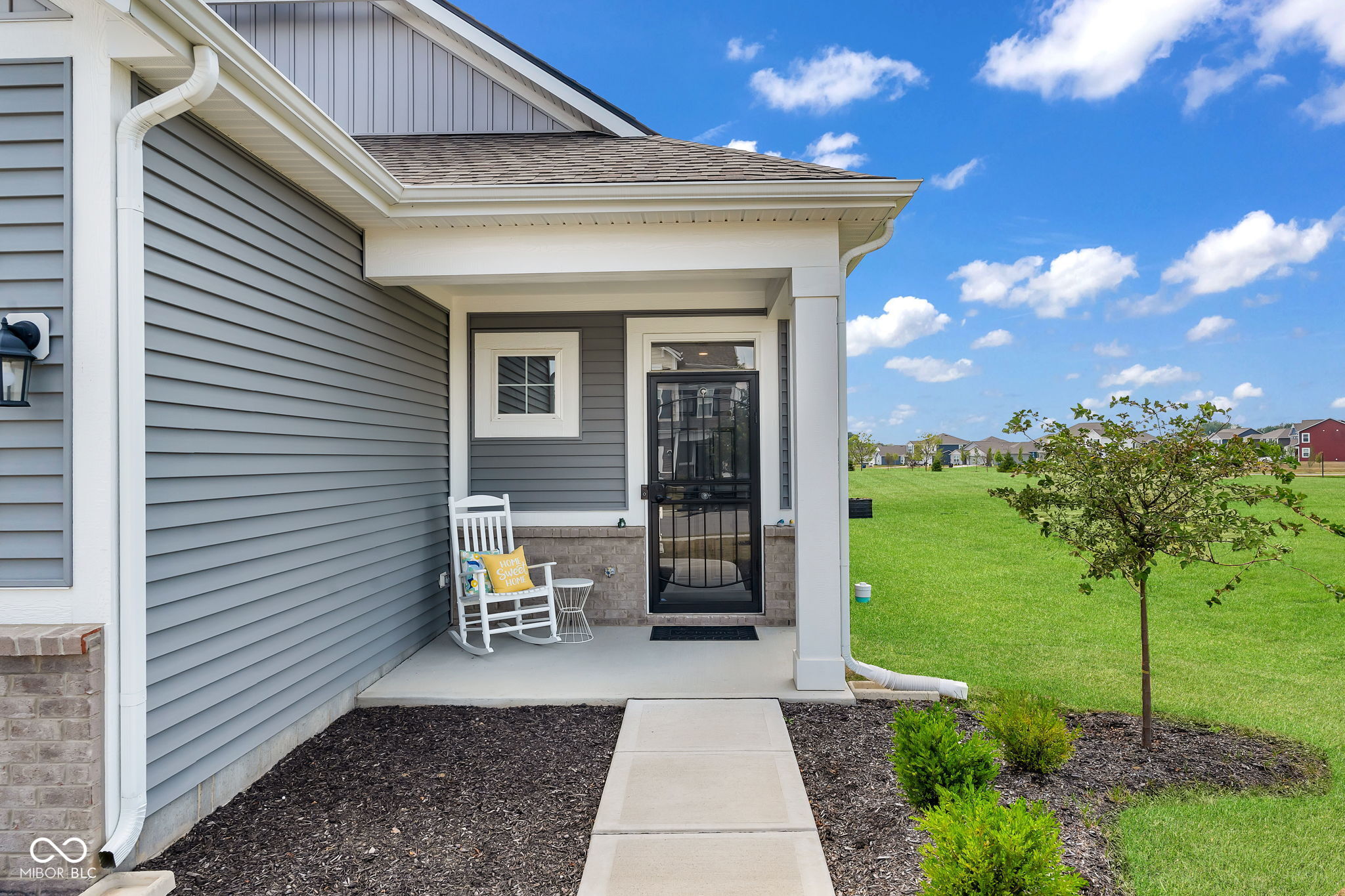 2339 William Garrett Way, Shelbyville, IN, 46176 photo 4 of 27