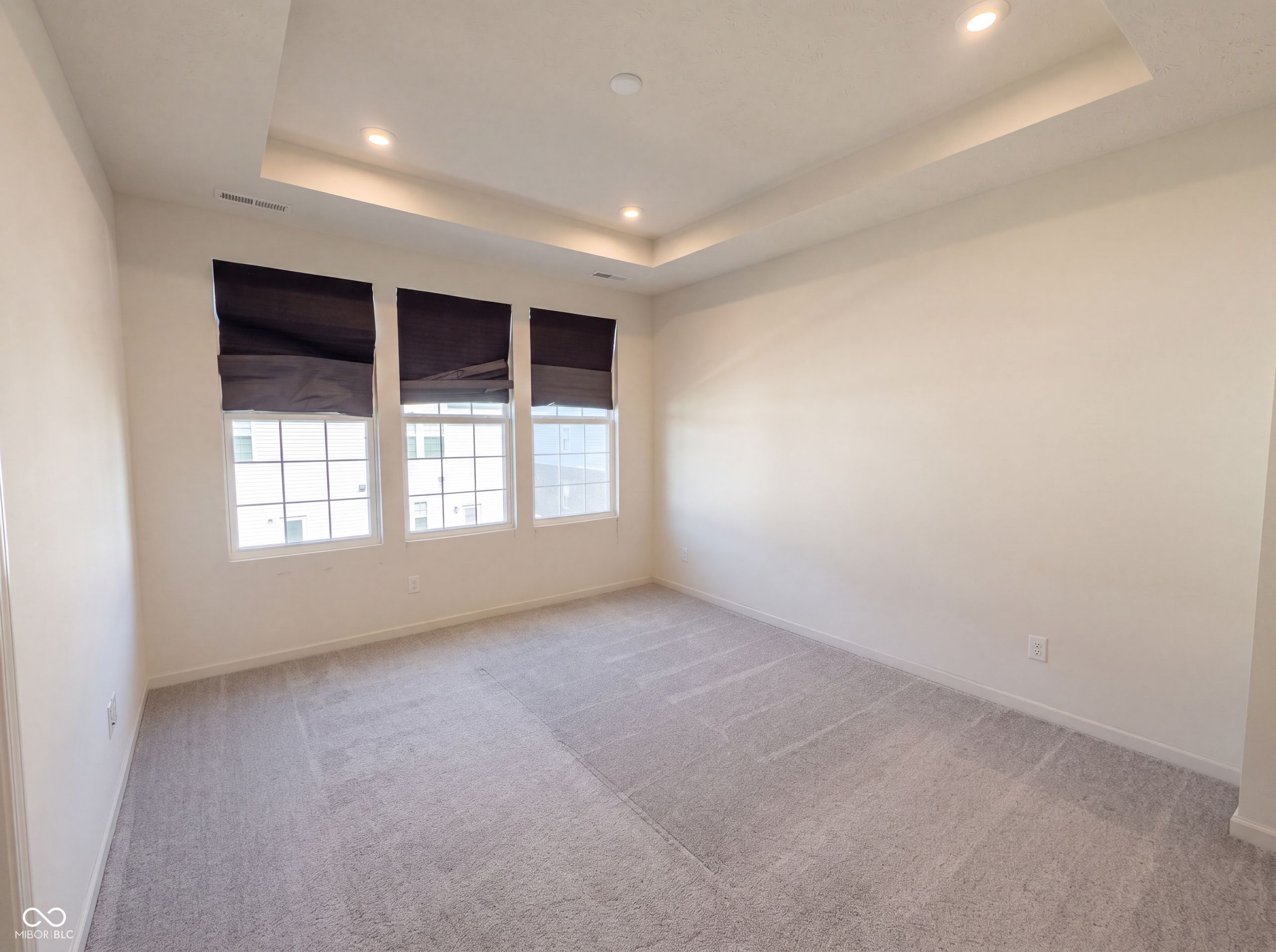 14549 Brecon Lane, Carmel, IN, 46074 photo 4 of 23