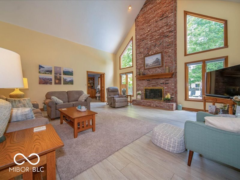 3897 S Woodfield Drive S, New Palestine, IN, 46163 photo 4 of 26