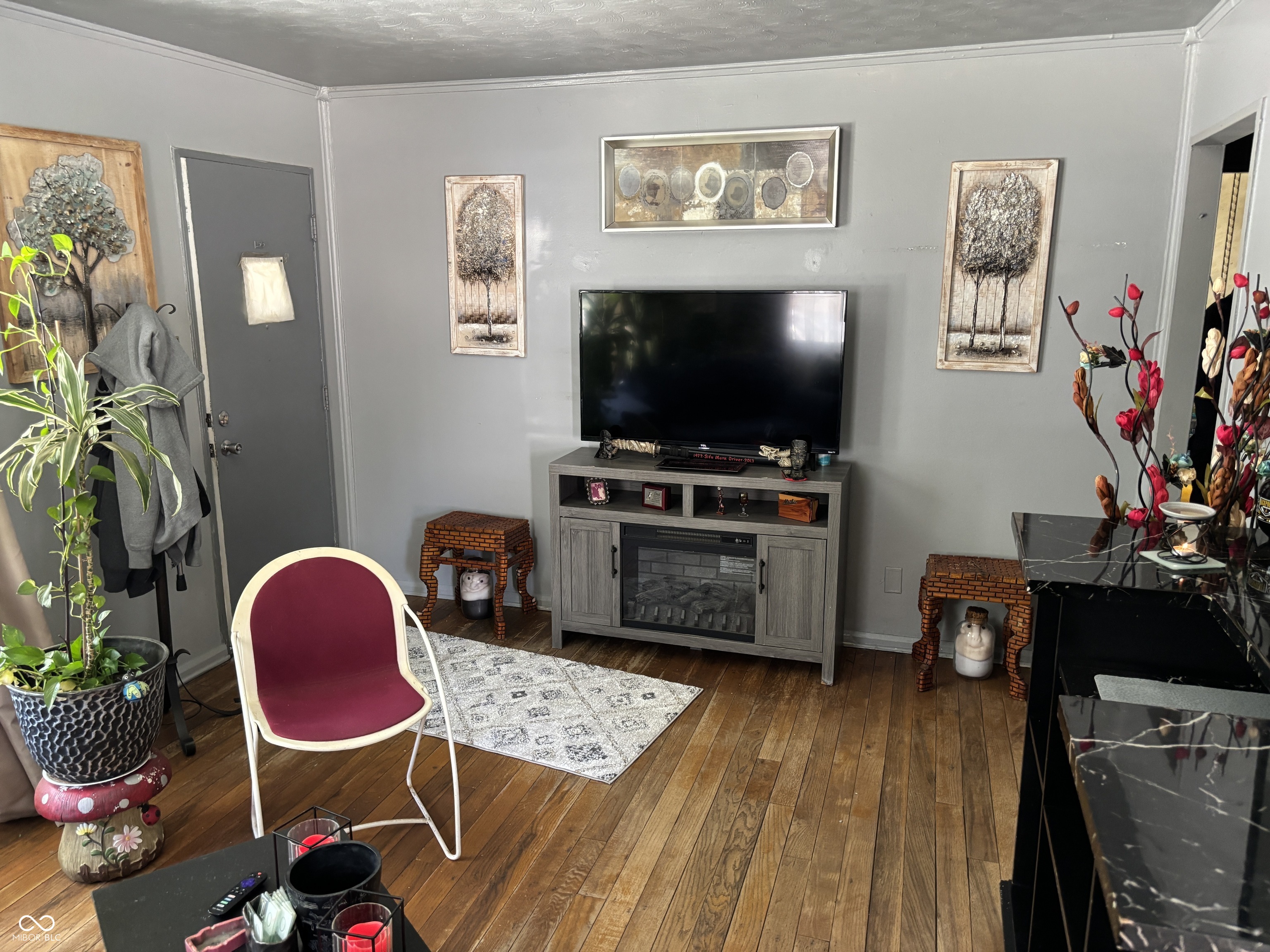 3352 Wallace Avenue, Indianapolis, IN, 46218 photo 4 of 19