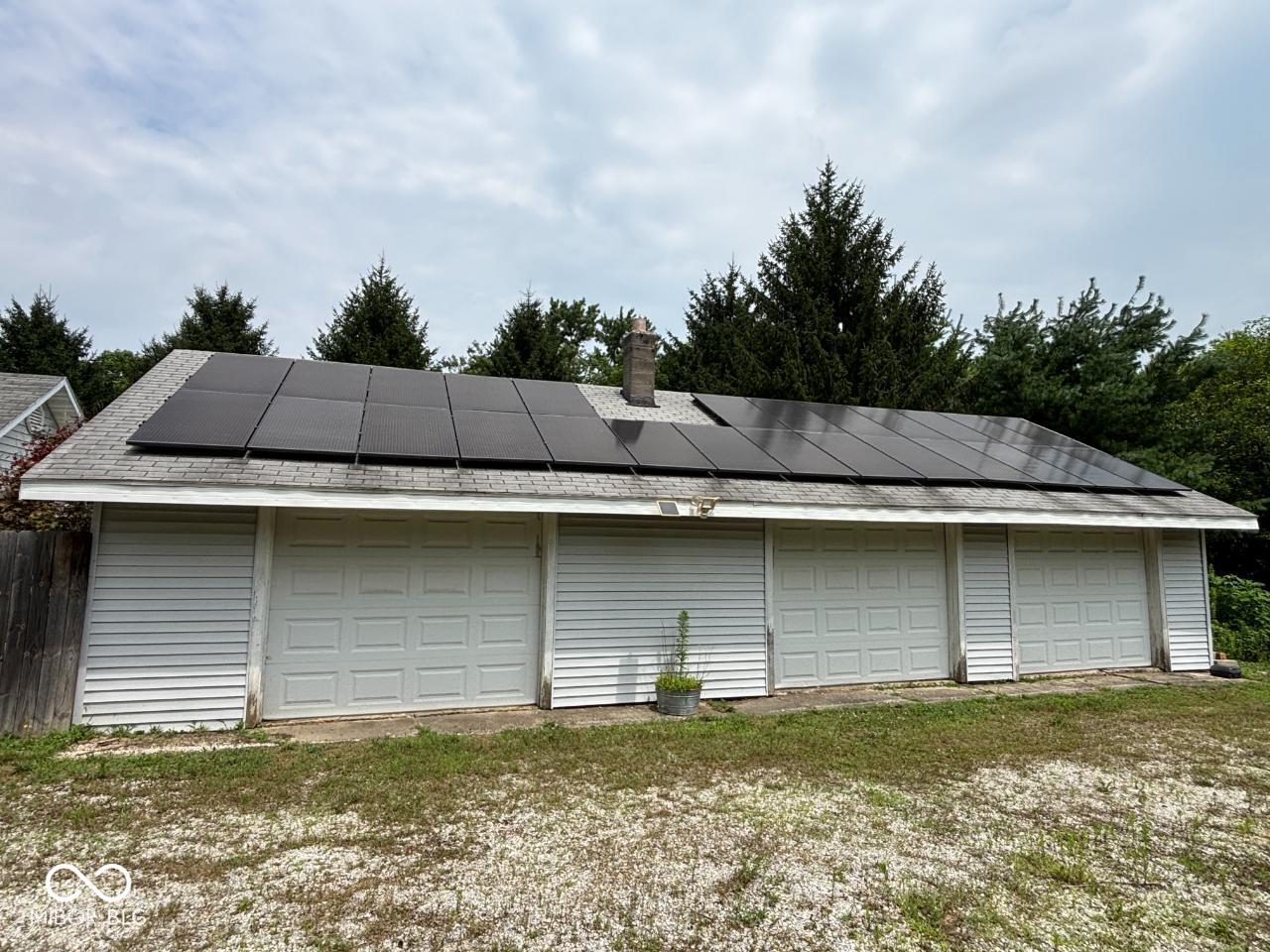 1112 S Winmere Avenue, Selma, IN, 47383 photo 4 of 26