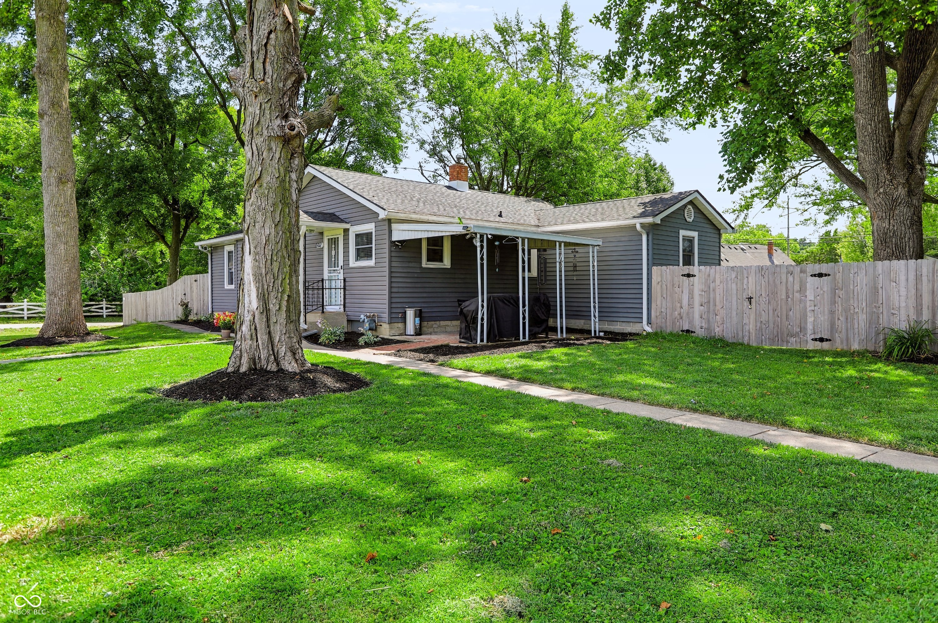 1702 N Campbell Avenue, Indianapolis, IN, 46218 photo 4 of 65
