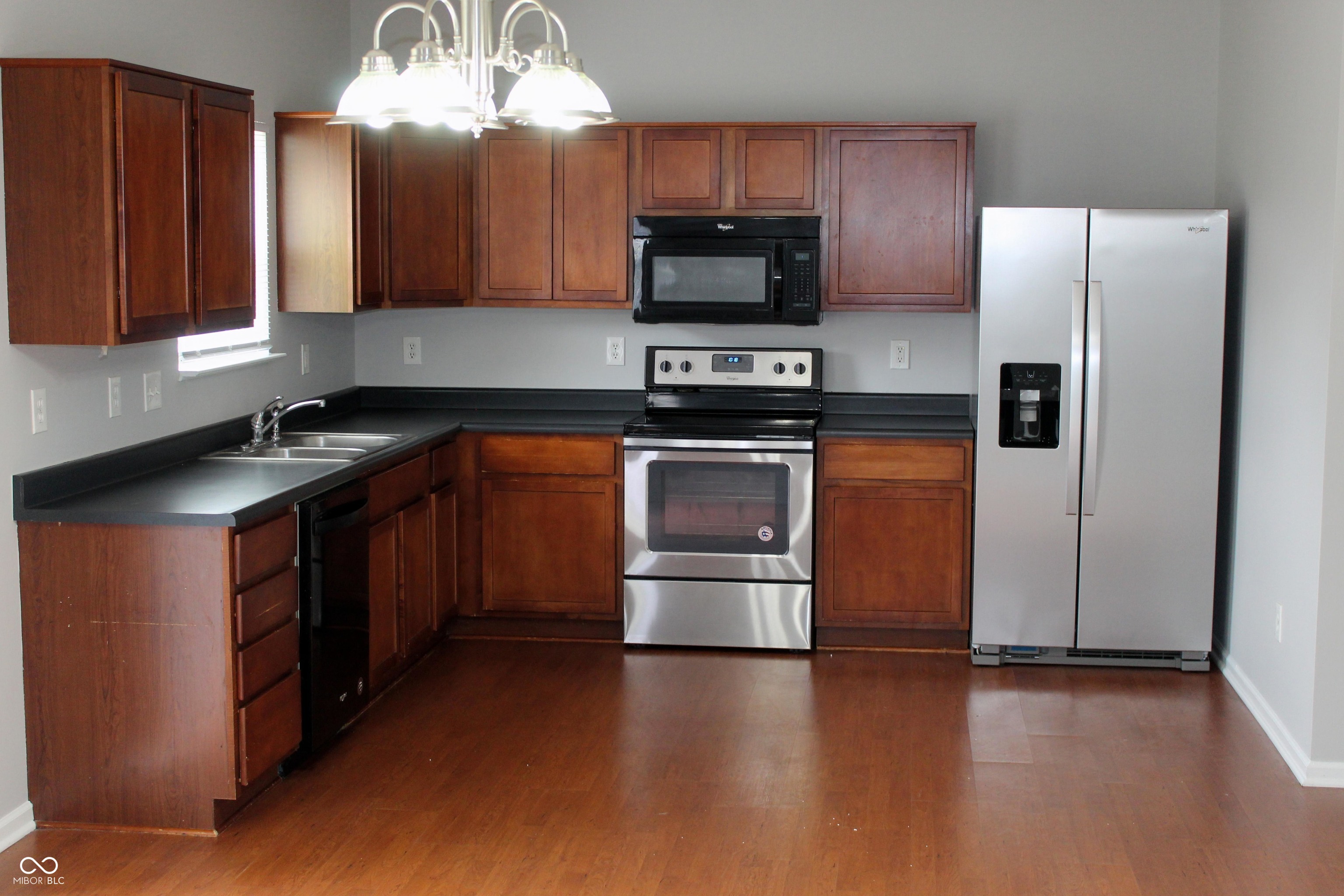 6455 Enclave Boulevard, Greenwood, IN, 46143 photo 4 of 24