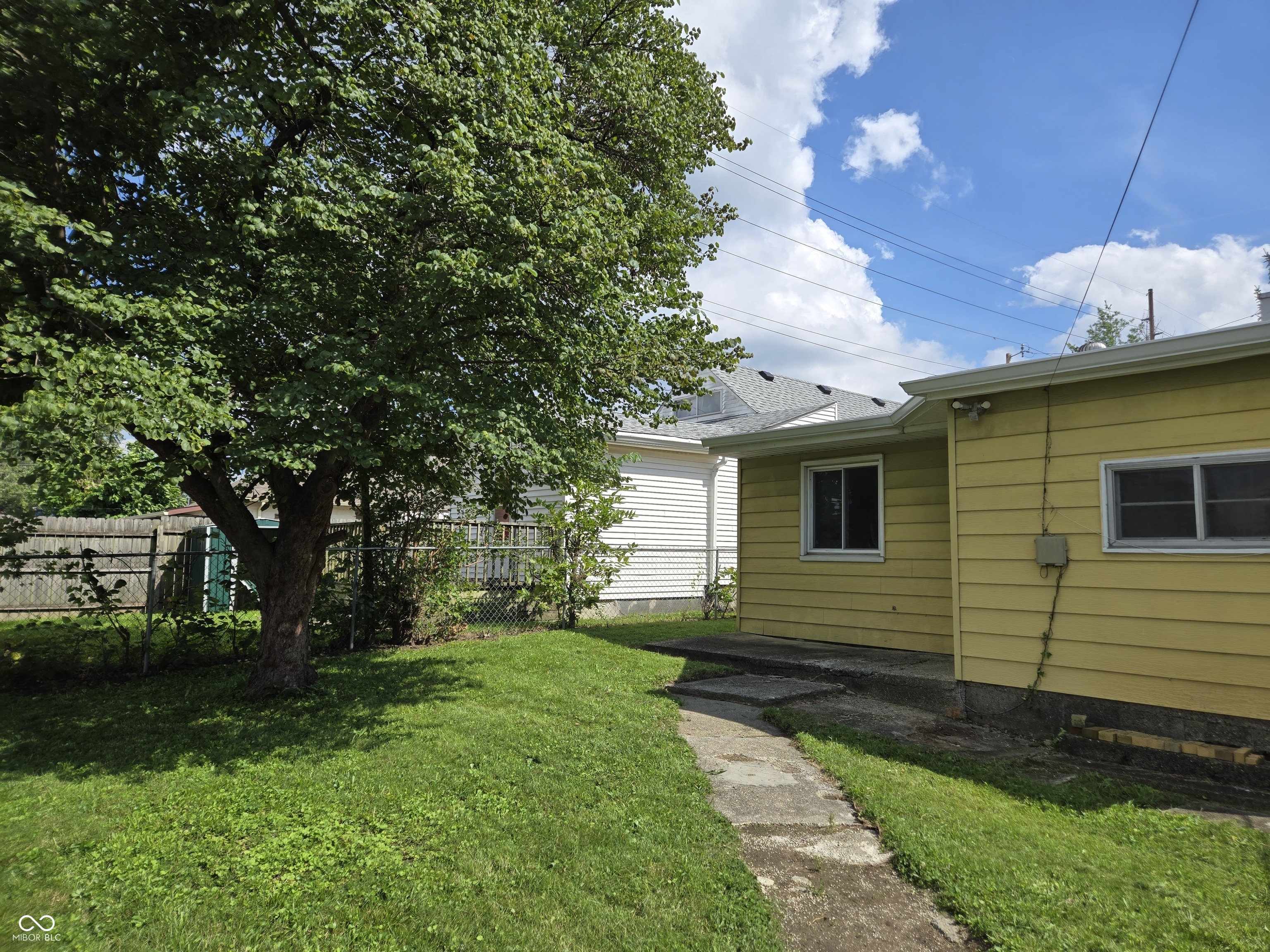 1650 E Naomi Street, Indianapolis, IN, 46203 photo 4 of 27