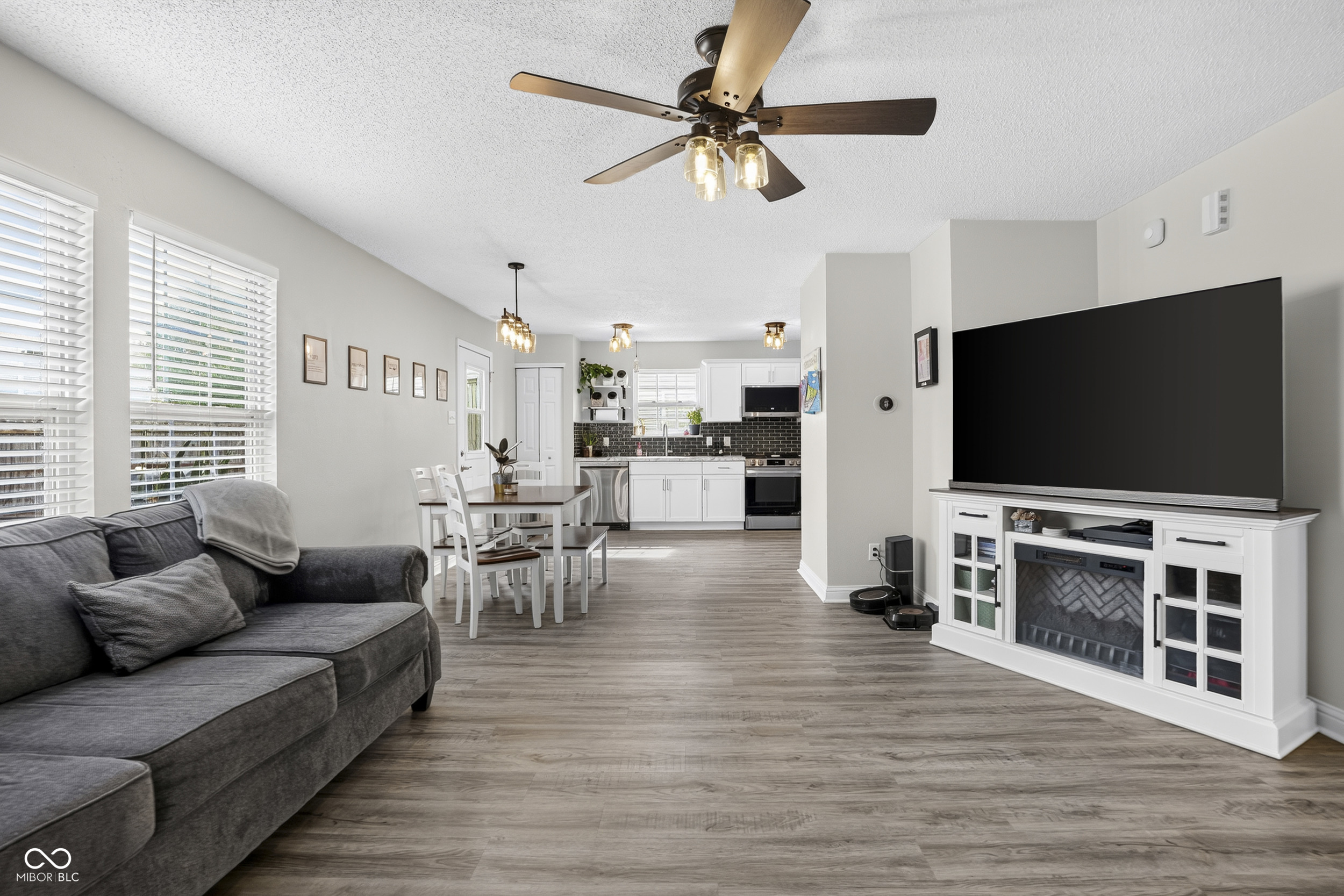6200 E Mariah Hill Lane, Camby, IN, 46113 photo 4 of 56