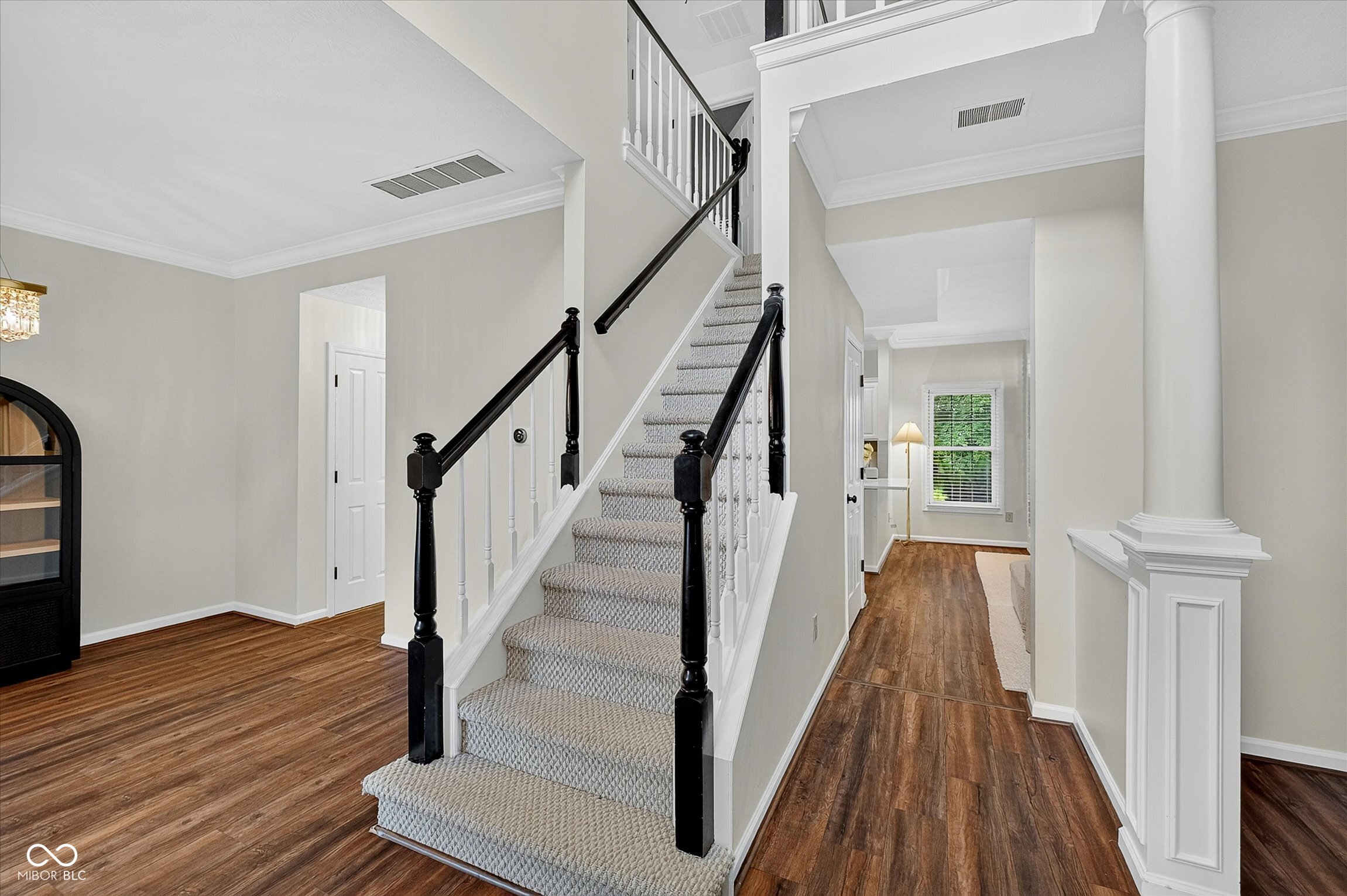 10059 Kingston Court, Fishers, IN, 46037 photo 4 of 49