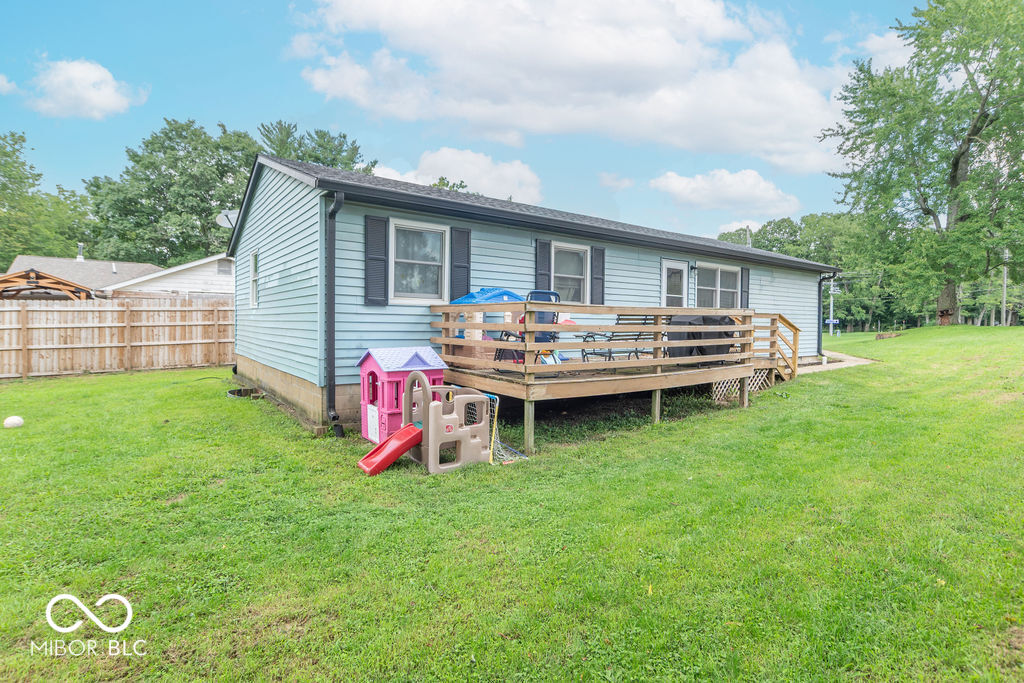442 Blake Street, Danville, IN, 46122 photo 4 of 25