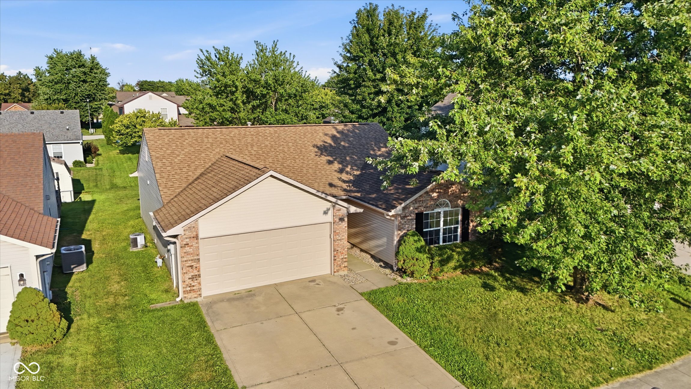 13083 N Sterling Commons, Fishers, IN, 46038 photo 4 of 40