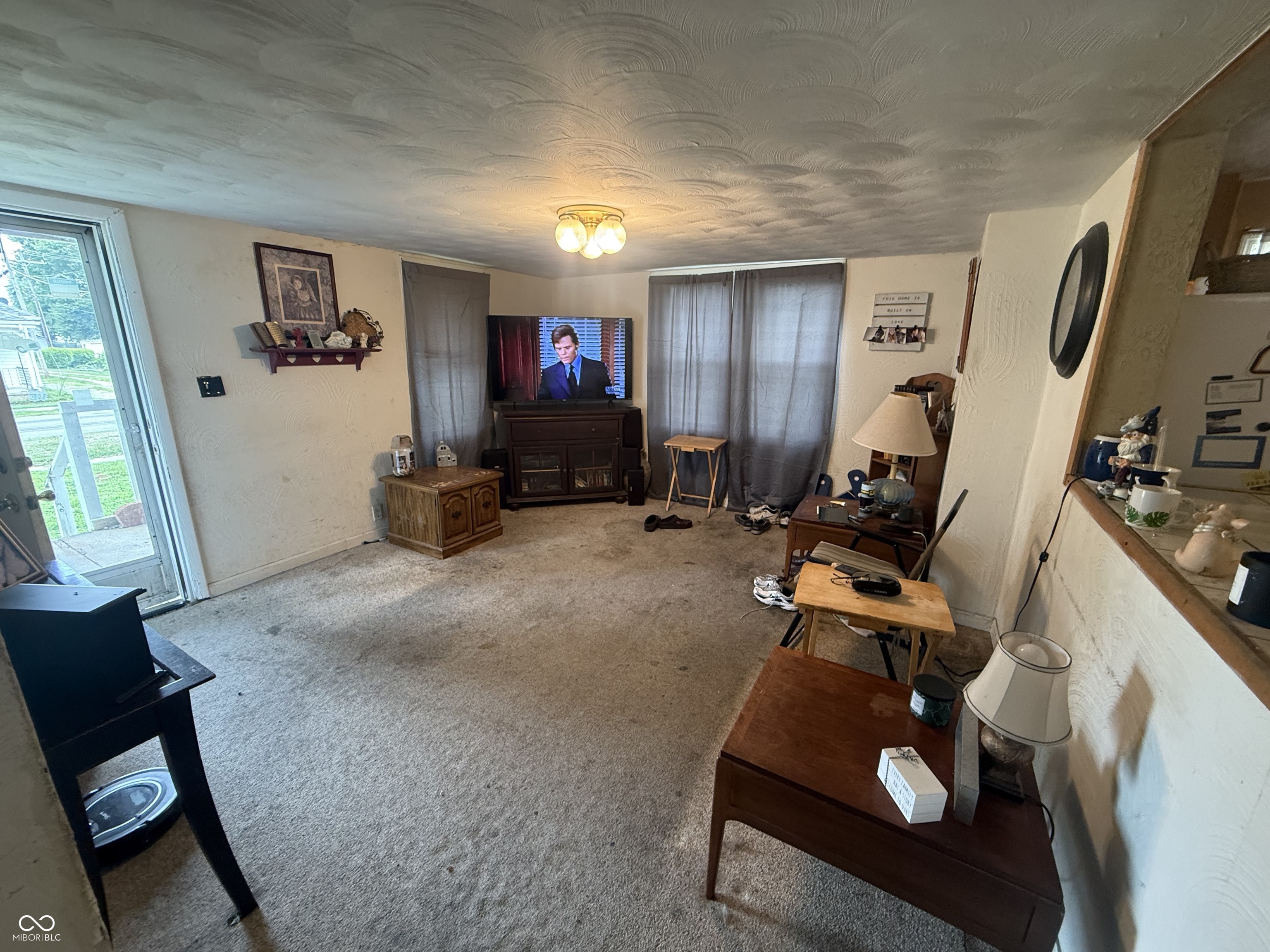 17 W Oak Street, Orestes, IN, 46001 photo 4 of 15