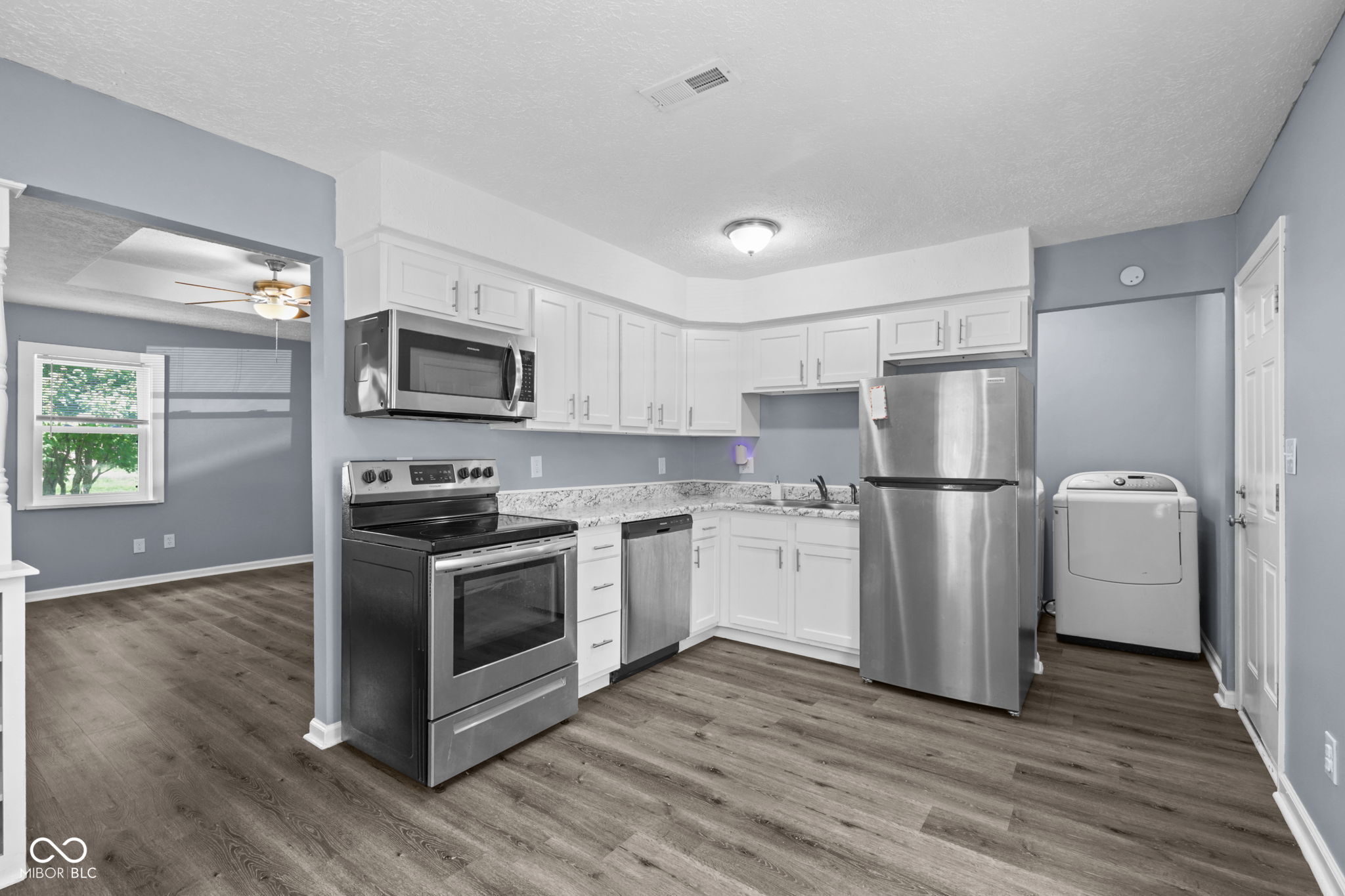 2646 Walker Avenue, Indianapolis, IN, 46203 photo 4 of 30