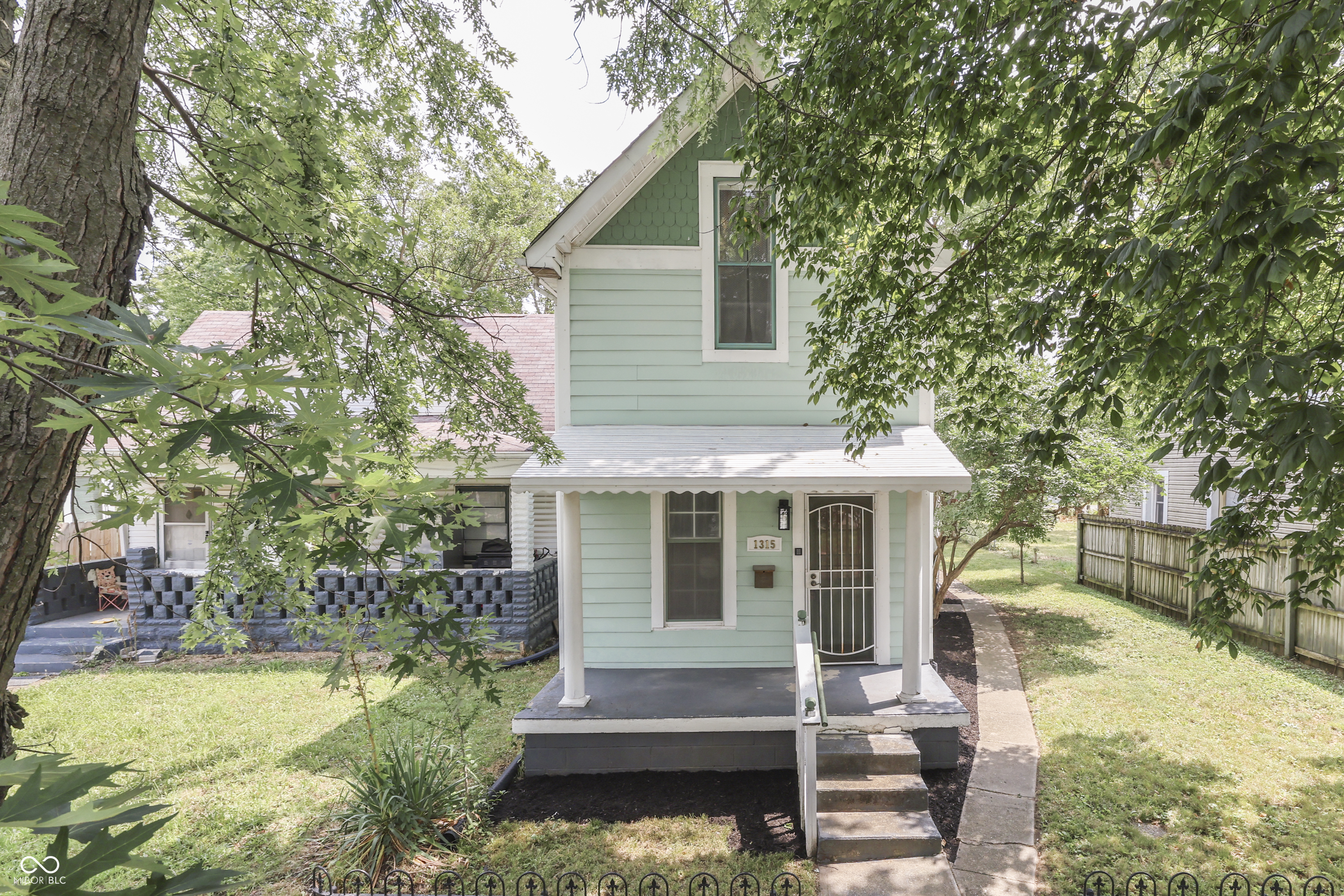 1315 S Sheffield Avenue, Indianapolis, IN, 46221 photo 4 of 42