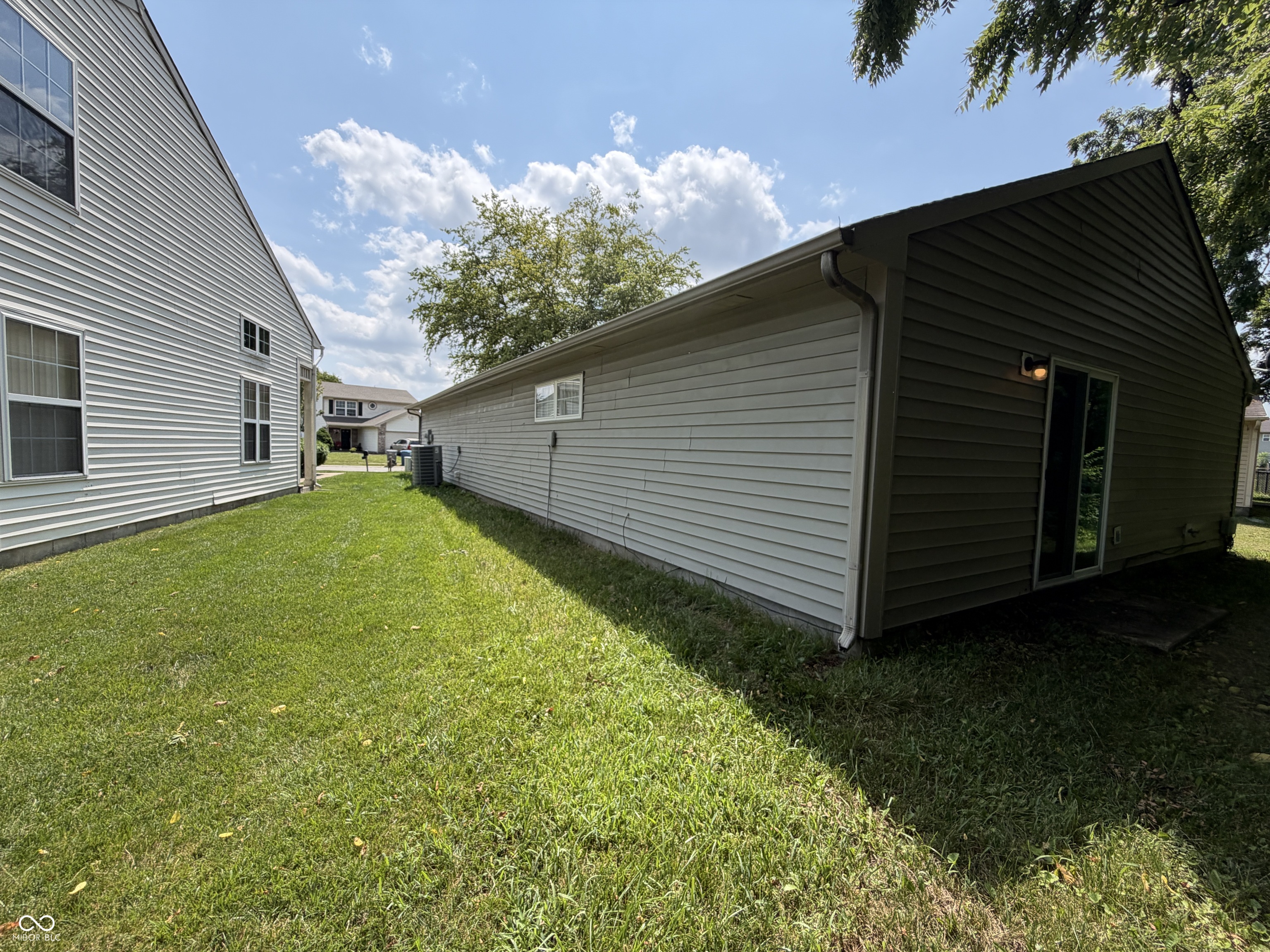 4516 Riverbrook Lane, Indianapolis, IN, 46254 photo 4 of 25