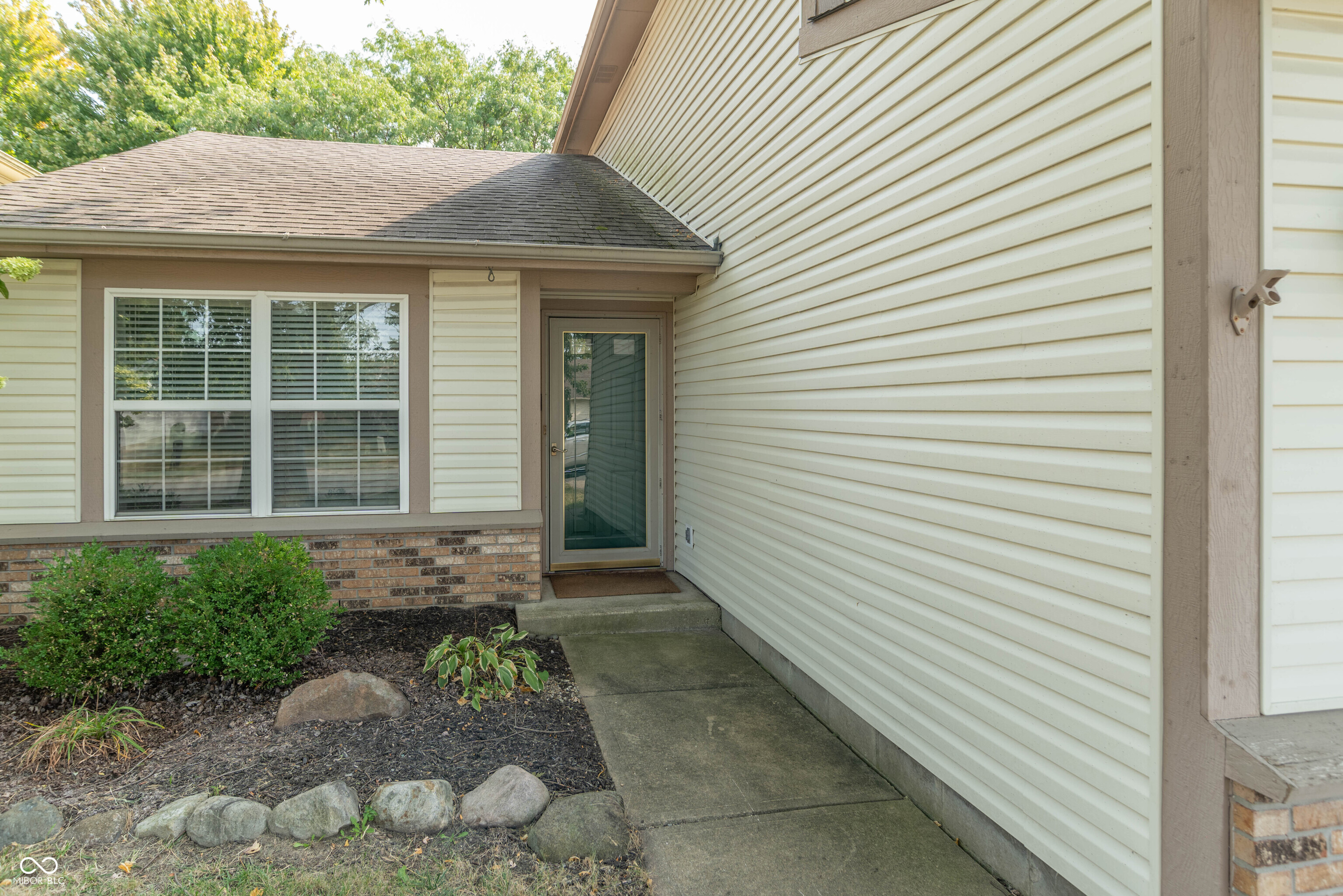 12889 Longleaf Lane, Fishers, IN, 46038 photo 4 of 31
