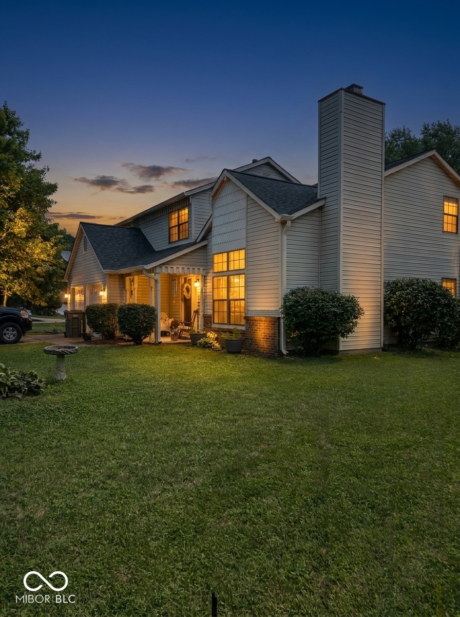 6391 Crimson Circle East Drive, Indianapolis, IN, 46227 photo 4 of 56