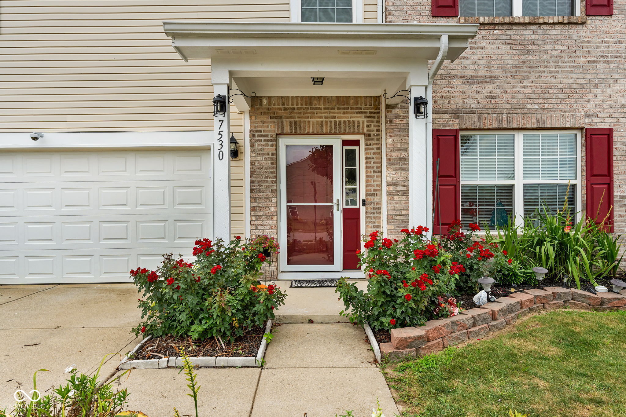7530 Firecrest Lane, Camby, IN, 46113 photo 4 of 54