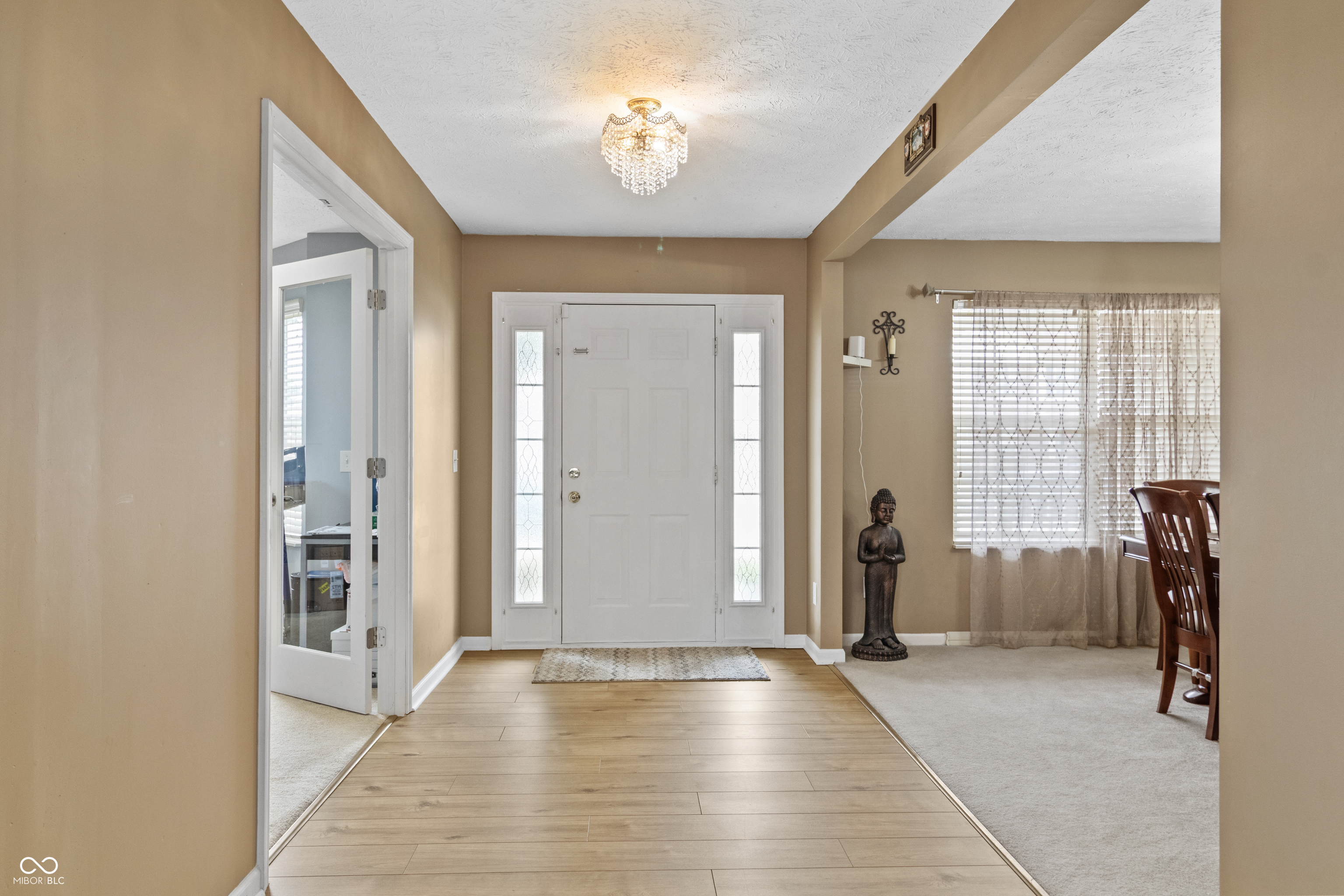 3650 Pickwick Circle, Plainfield, IN, 46168 photo 4 of 54