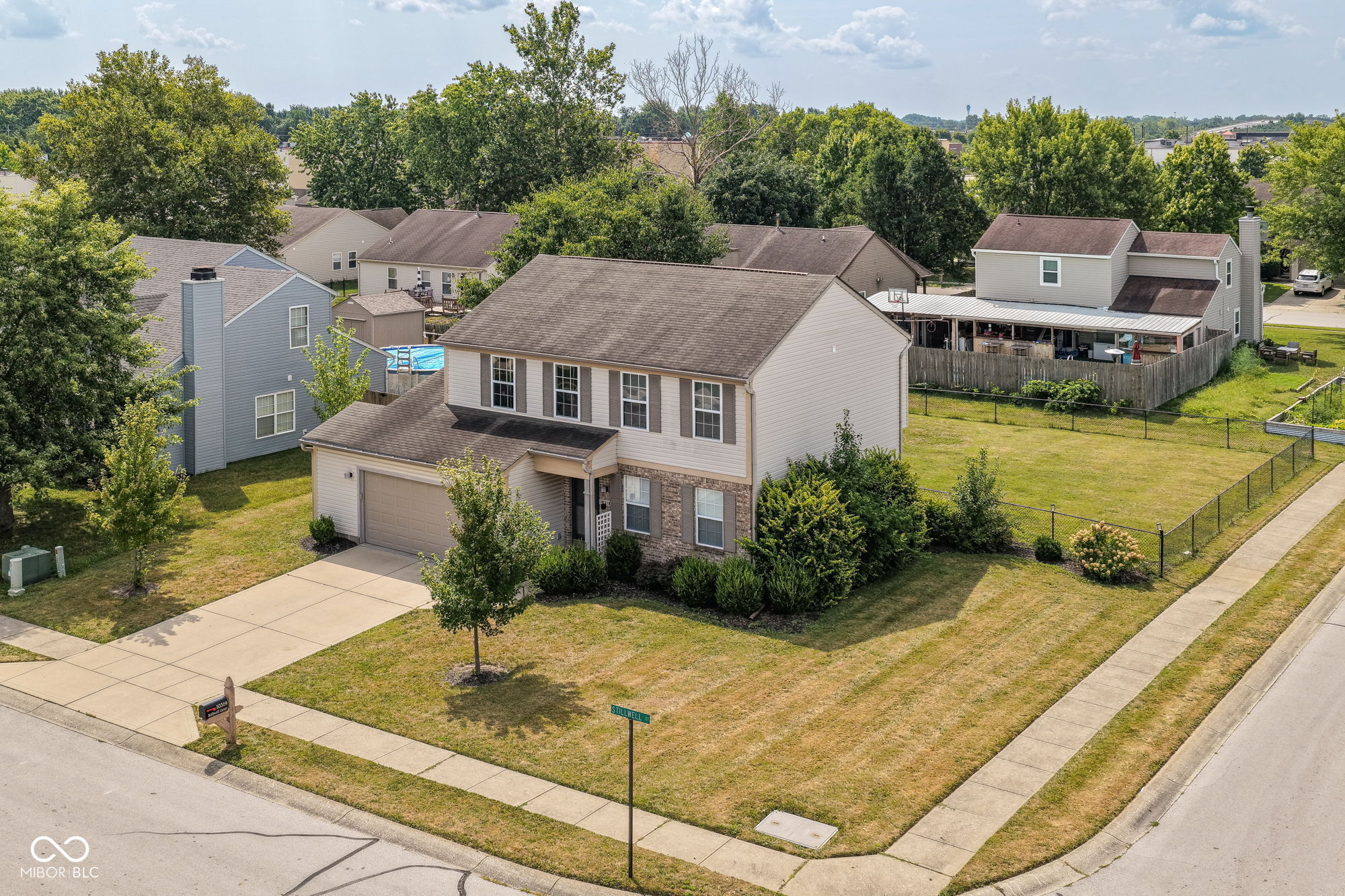 10319 Stillwell Court, Avon, IN, 46123 photo 4 of 47