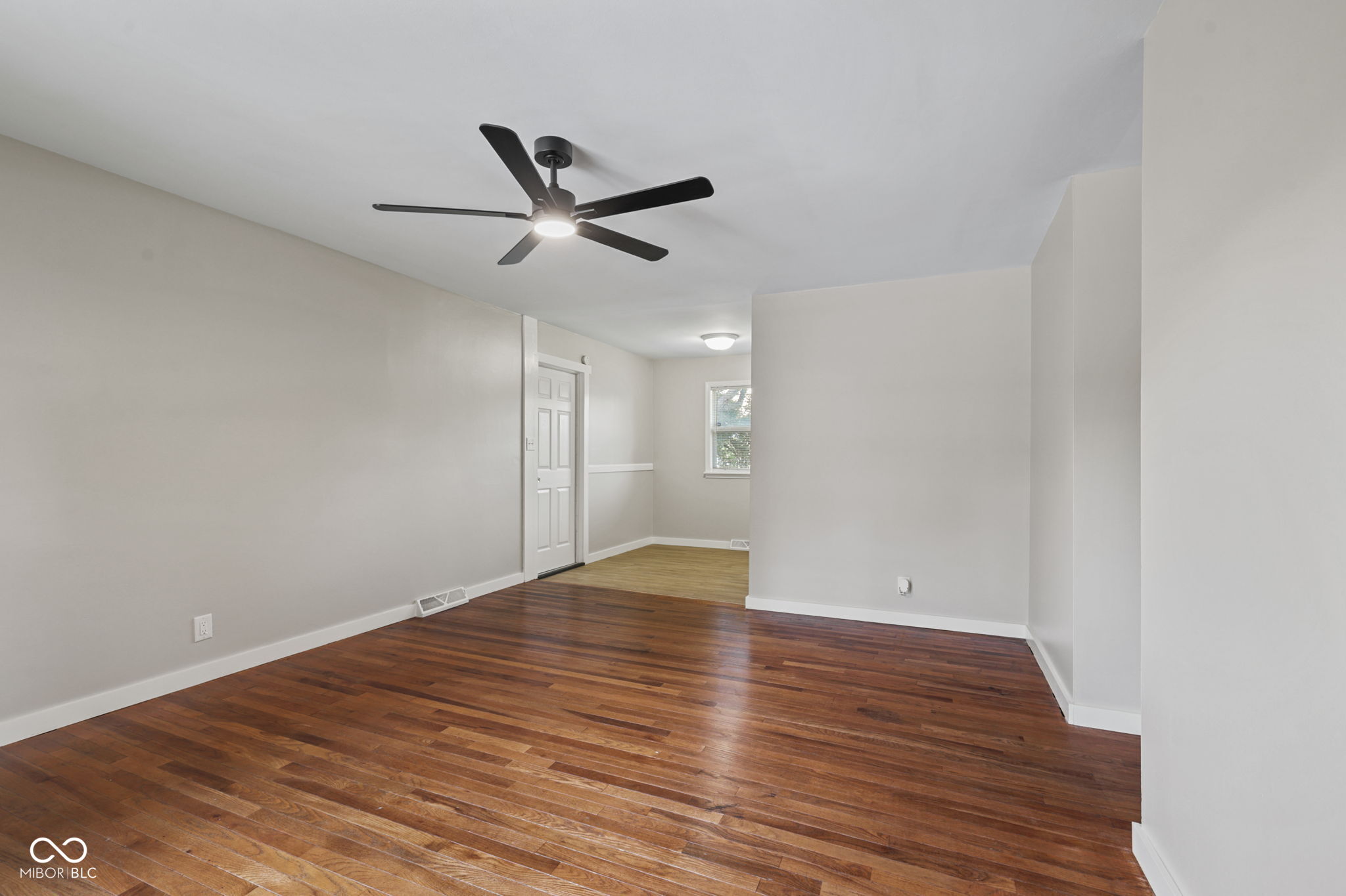 2020 Newcomer Lane, Beech Grove, IN, 46107 photo 4 of 27