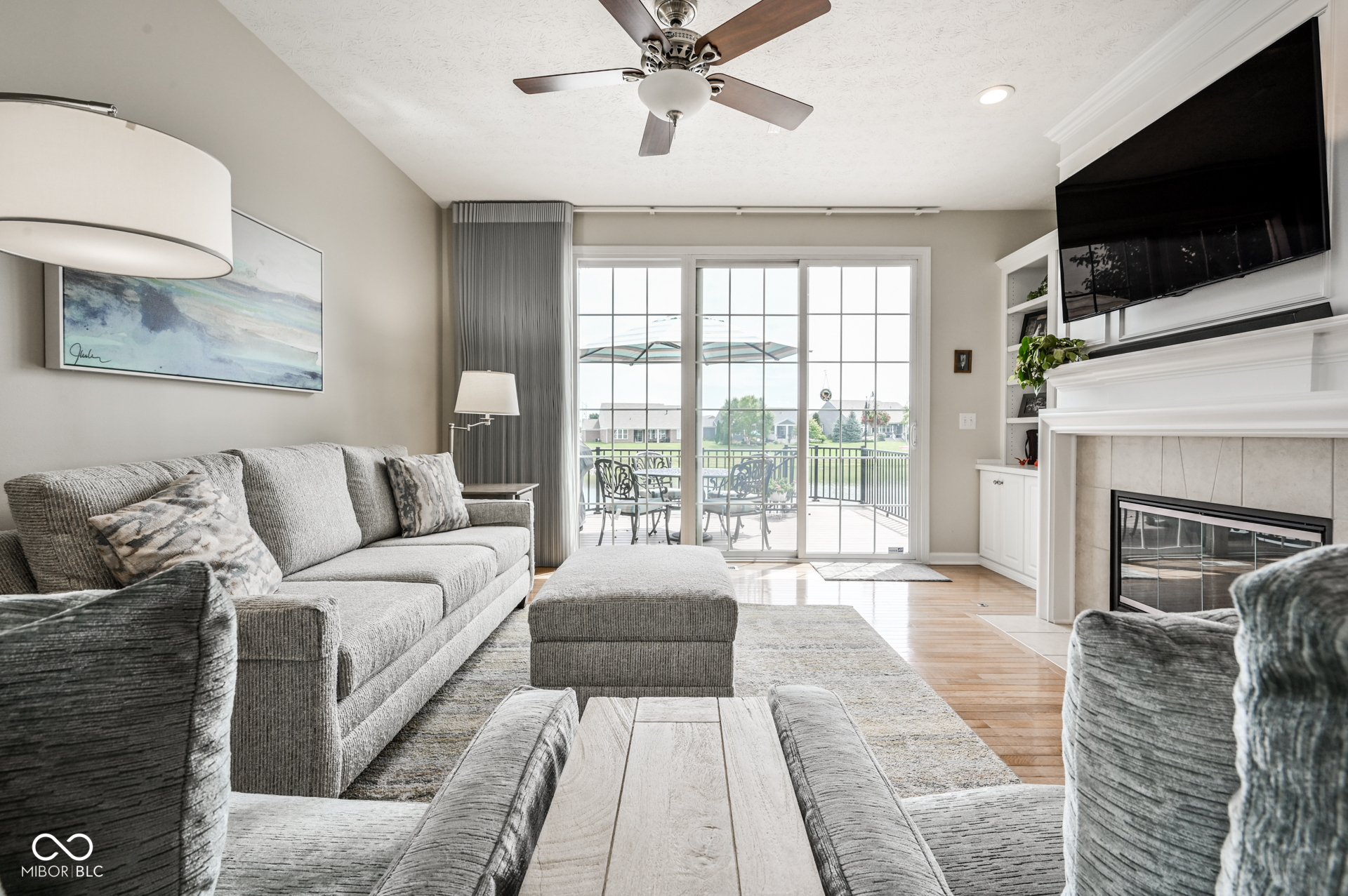 13031 Pinner Avenue, Fishers, IN, 46037 photo 4 of 40